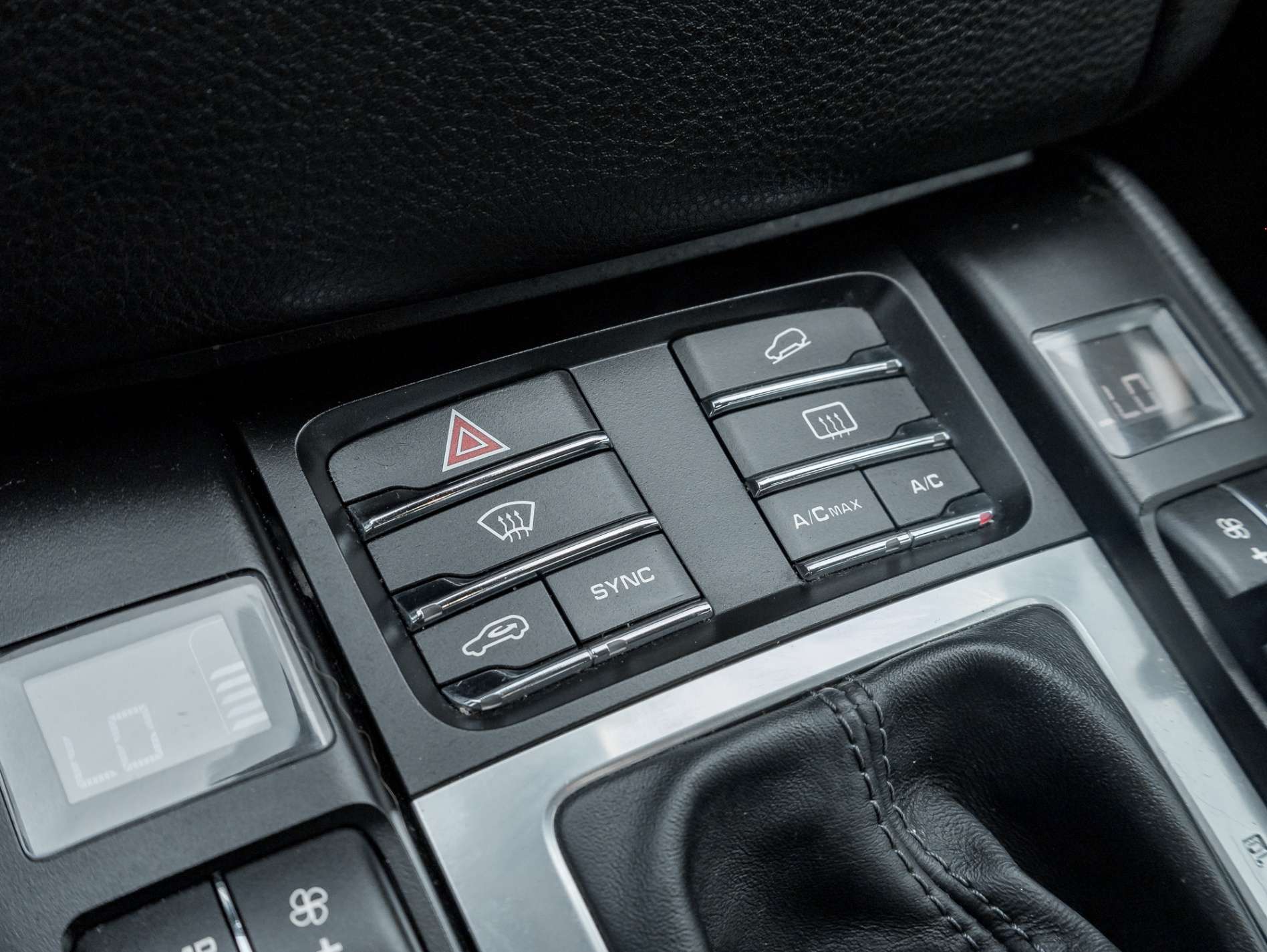 2017 Porsche Macan AWD S -Dealer Serviced-BOSE-Showroom Condition thumb 19