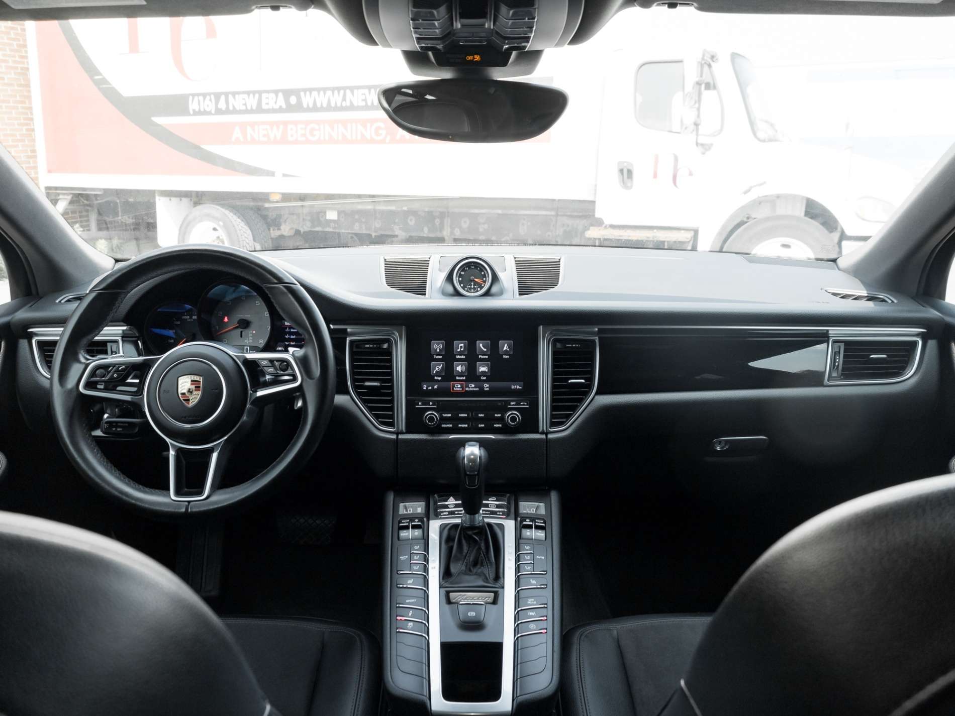 2017 Porsche Macan AWD S -Dealer Serviced-BOSE-Showroom Condition thumb 27