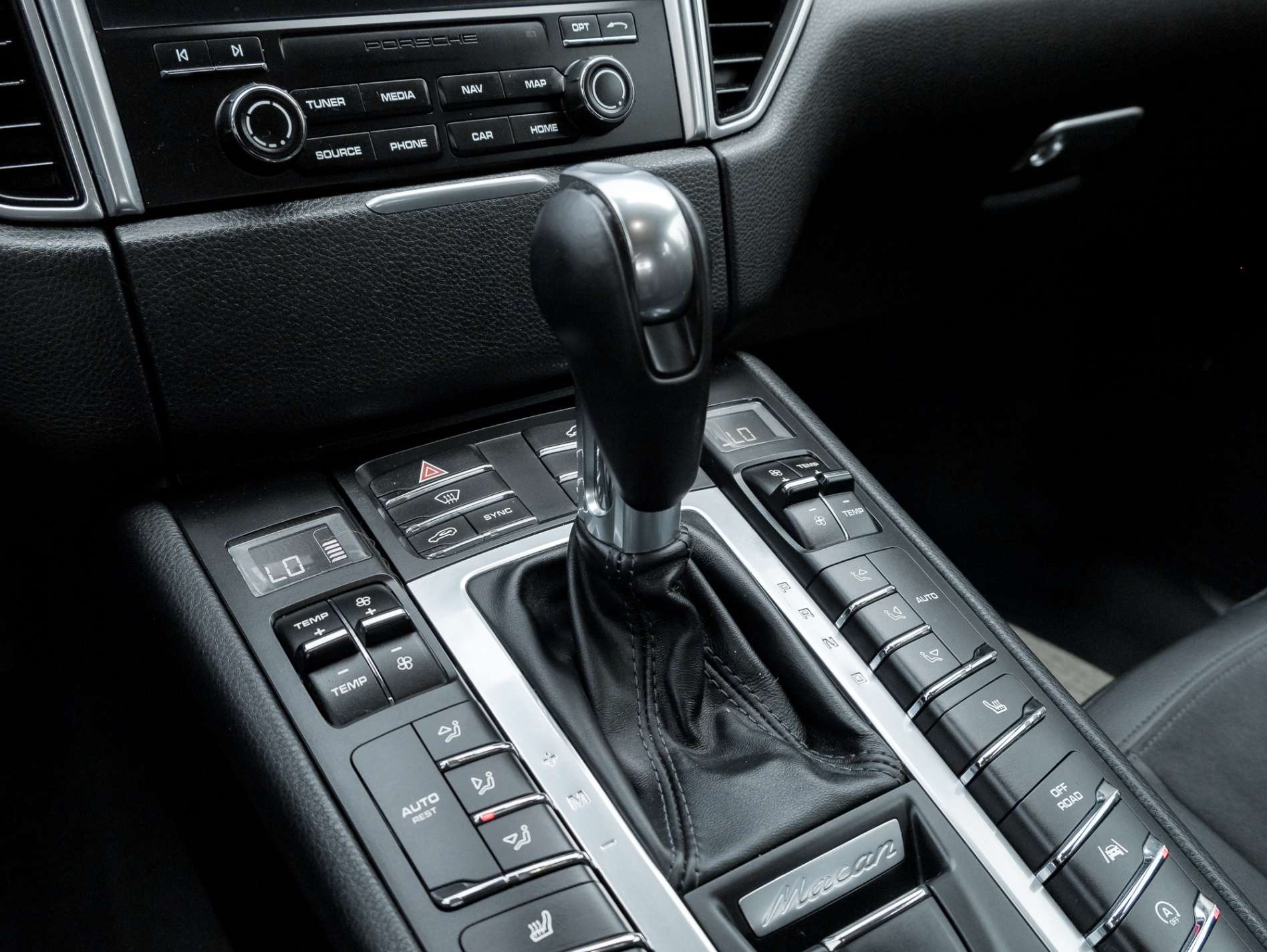 2017 Porsche Macan AWD S -Dealer Serviced-BOSE-Showroom Condition thumb 16