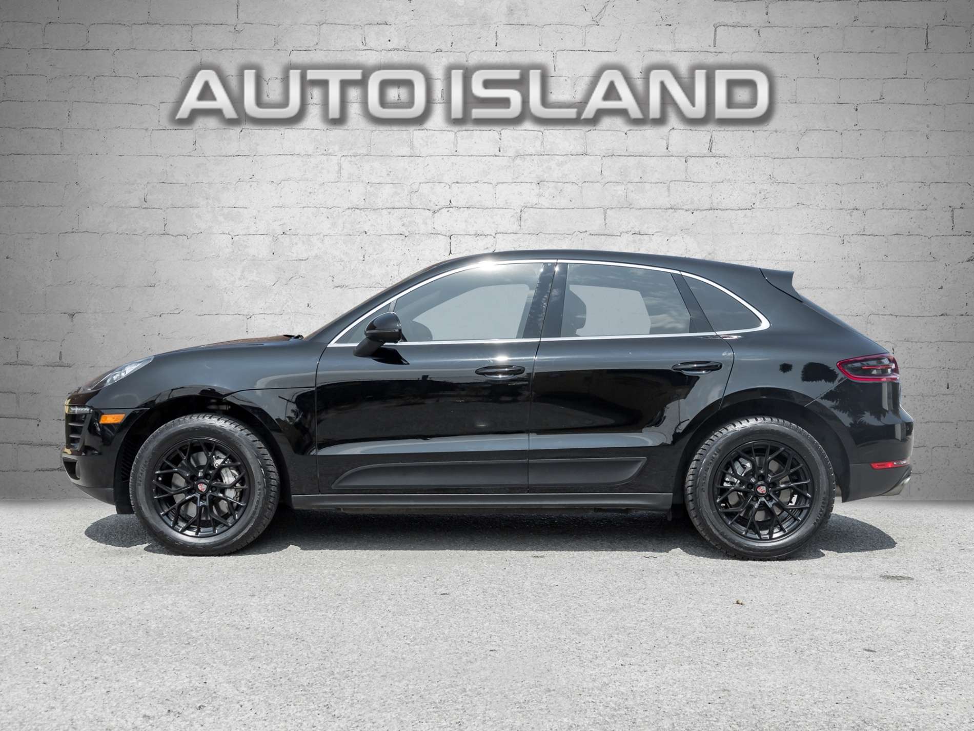 2017 Porsche Macan AWD S -Dealer Serviced-BOSE-Showroom Condition alt 5