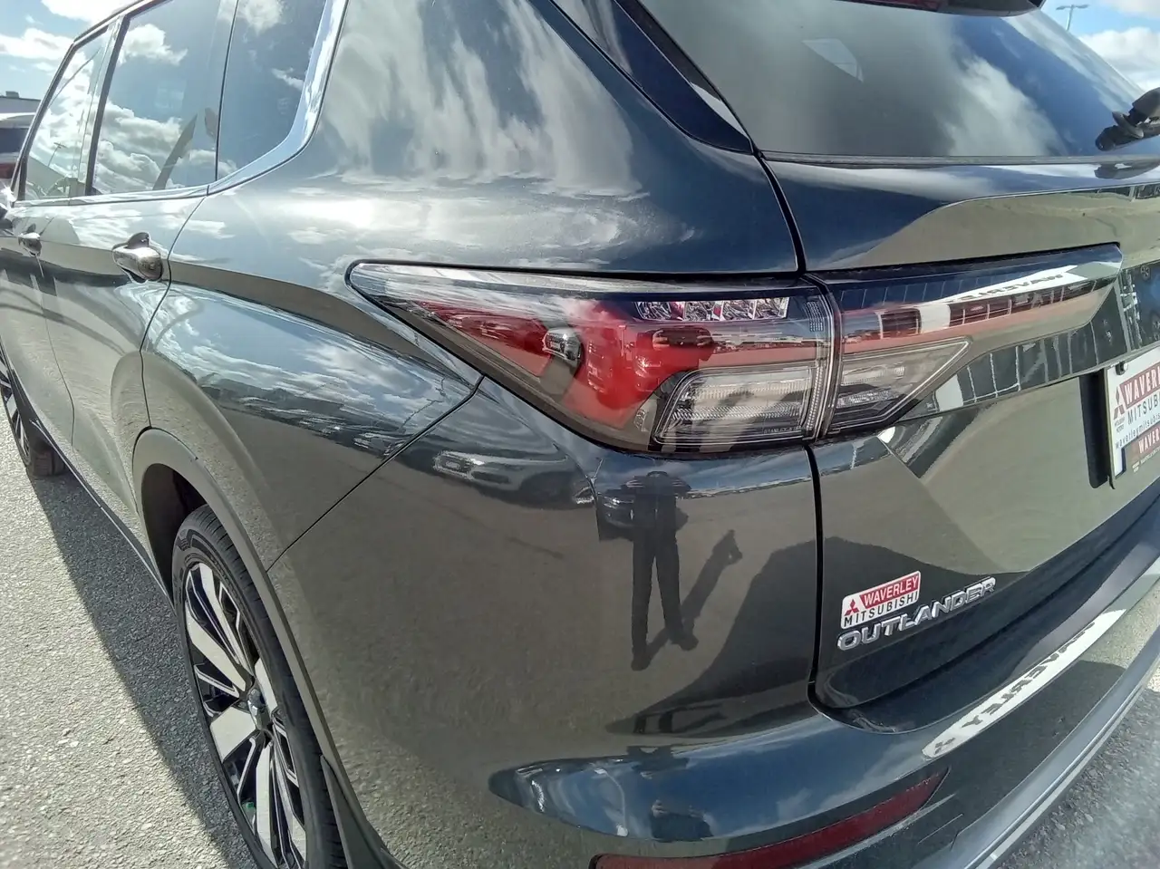 Mitsubishi Outlander снимка Mitsubishi Outlander