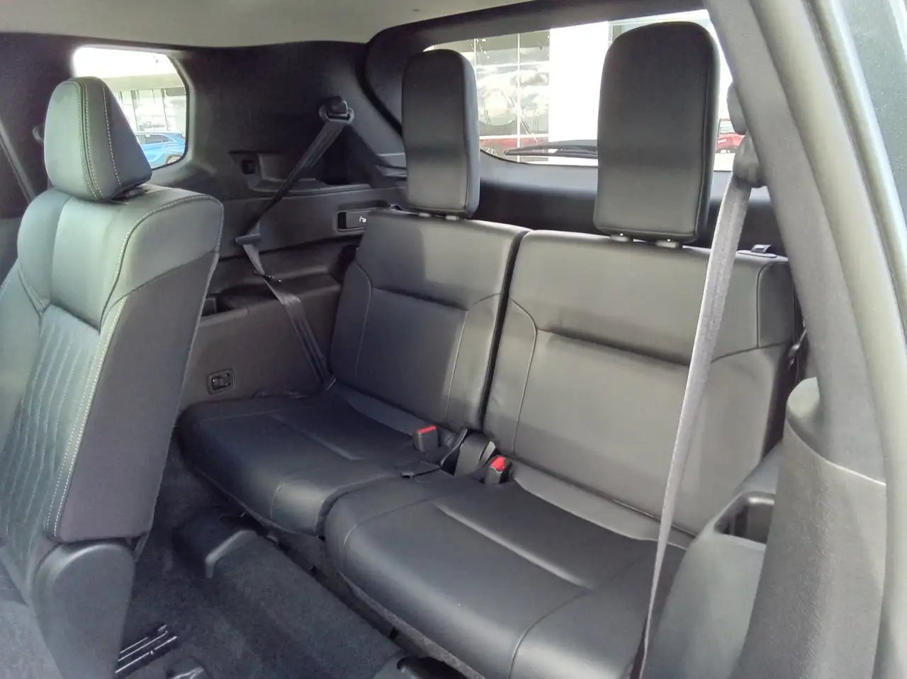 Mitsubishi Outlander снимка Mitsubishi Outlander