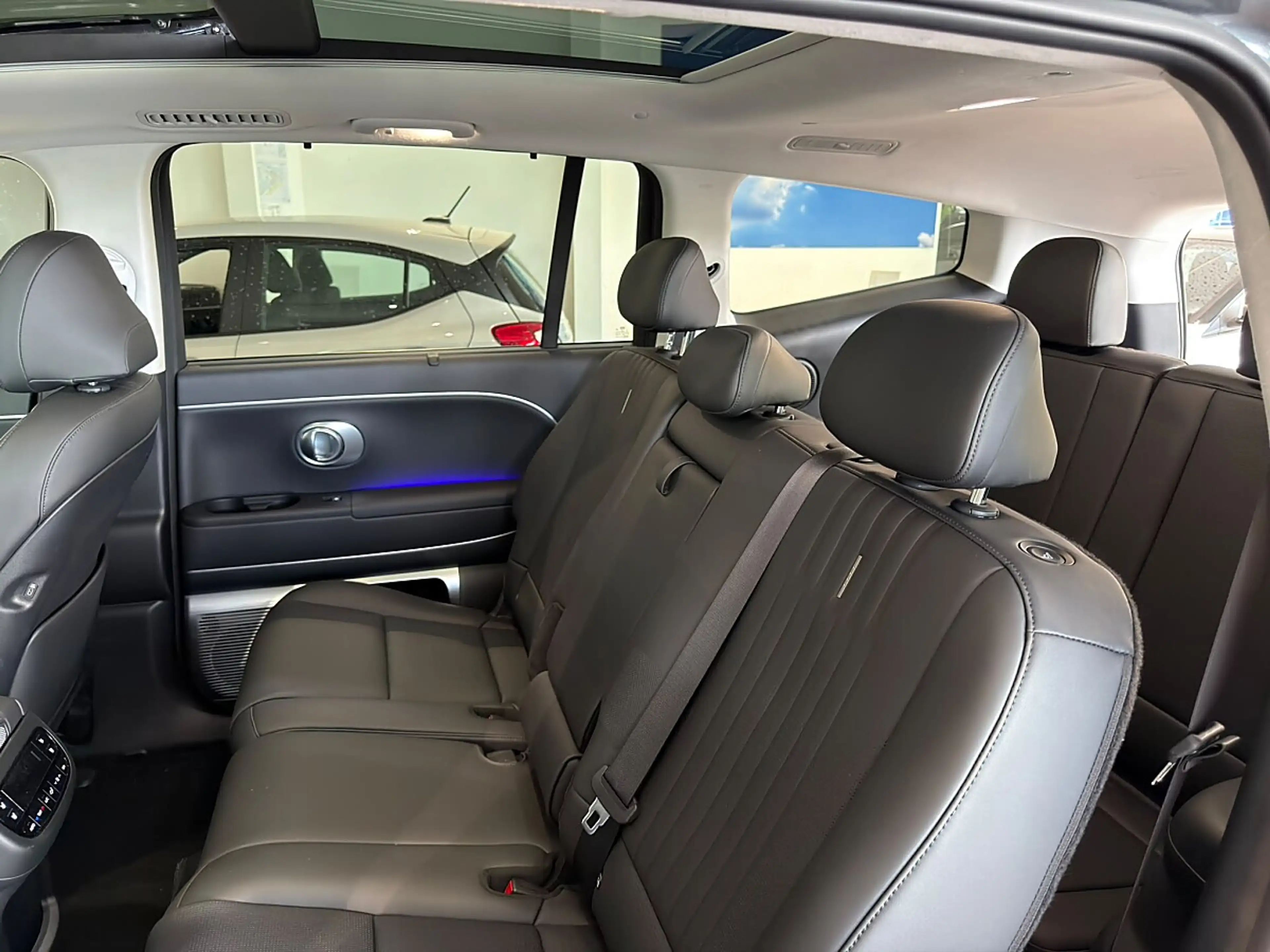 Hyundai IONIQ 9 Ioniq 9 Elektro 110kWh 4WD 7Stz.Calligraphy — photo 15