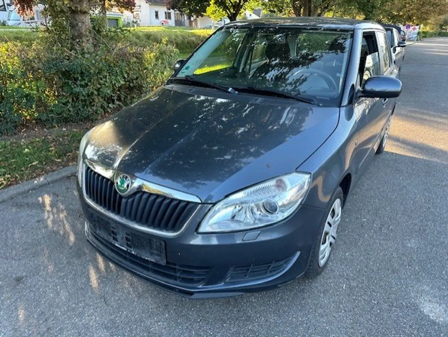 Skoda Fabia Ambition Grau - 2