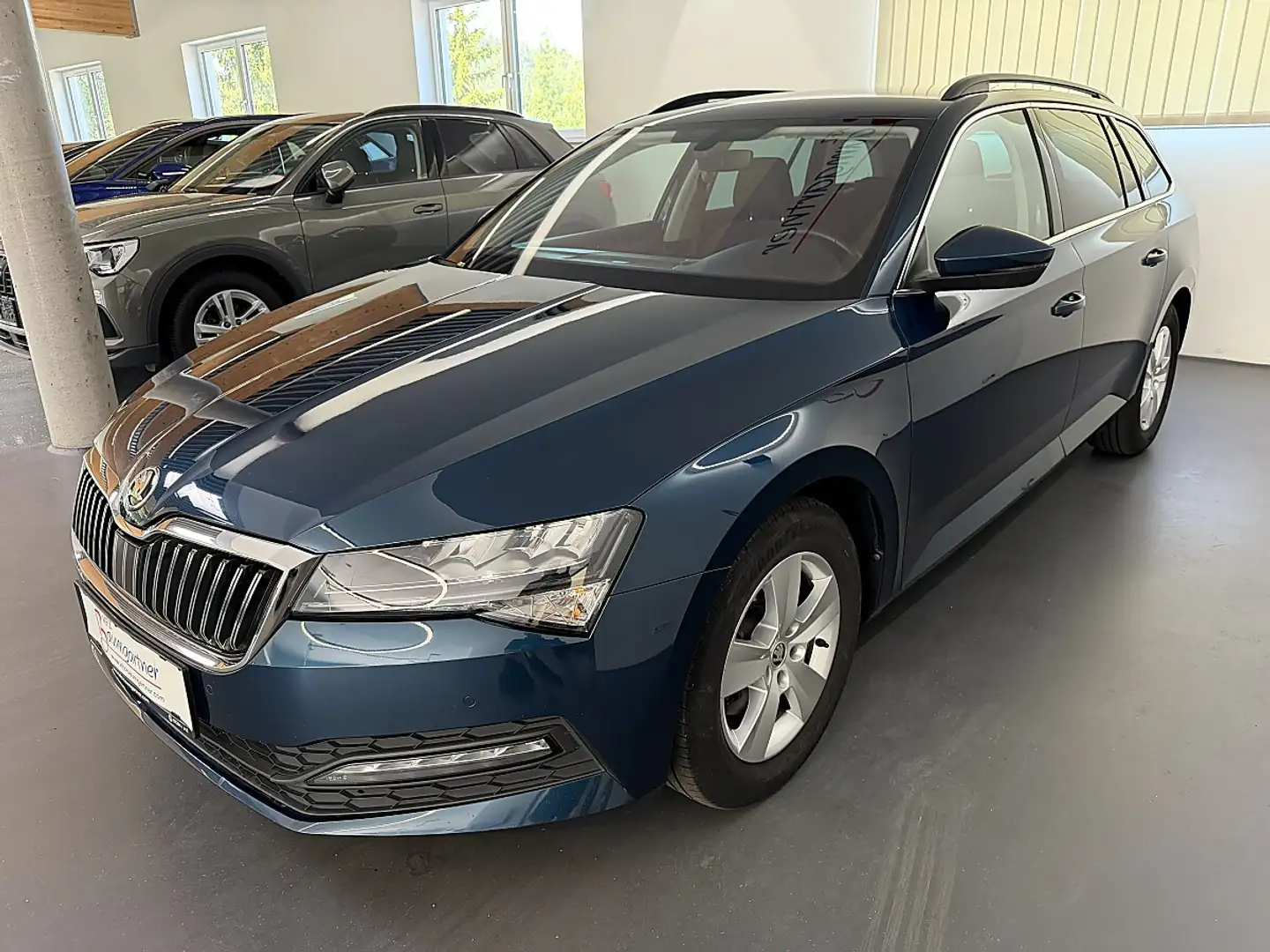 Skoda Superb Kombi 2,0TDI DSG *LED*NAVI*Sitzheizung*Tempomat... Blau - 2