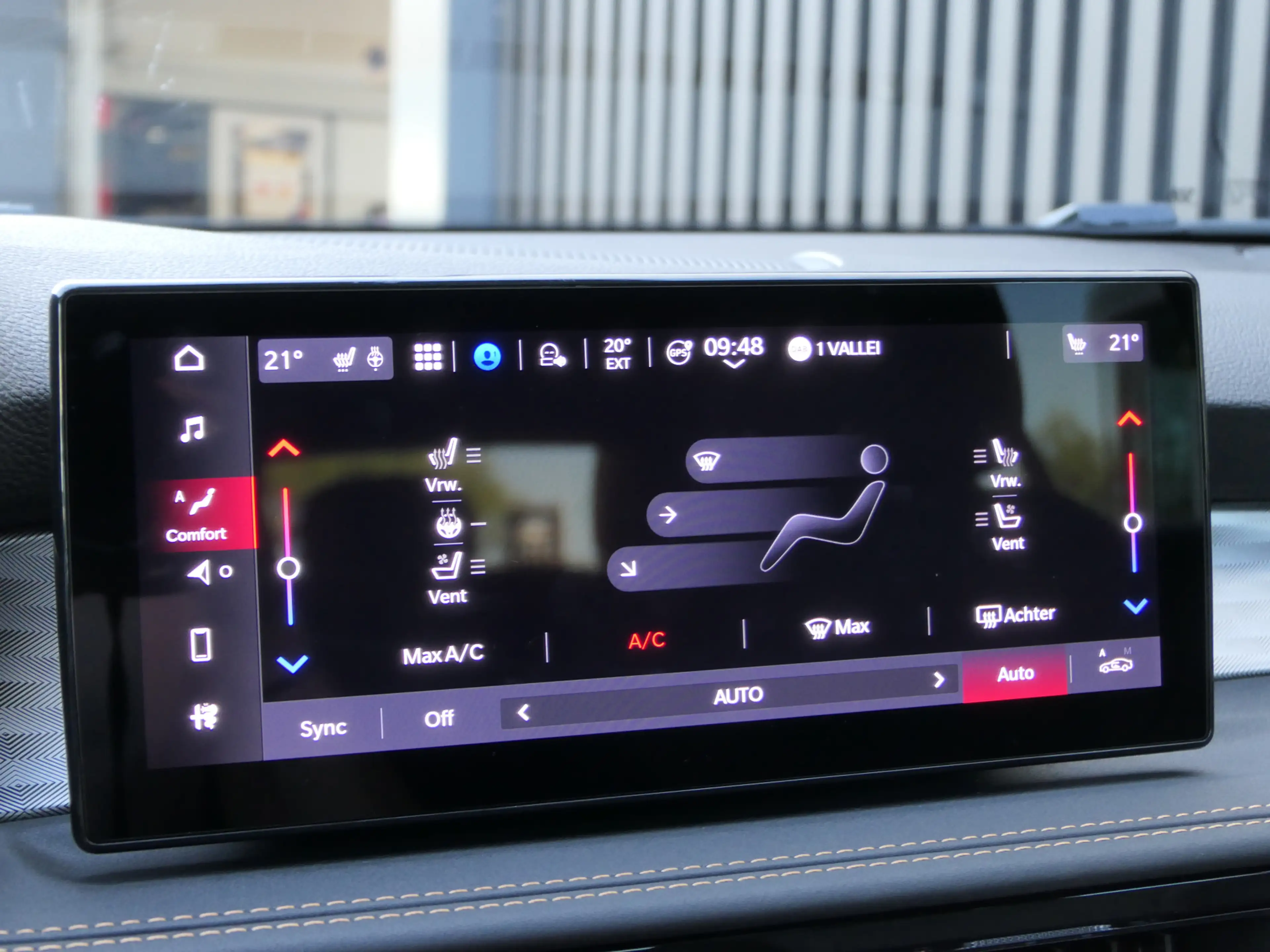 Alfa Romeo Tonale 1.3T 280pk PHEV Veloce | Panoramdak | Leder | Prem — photo 30