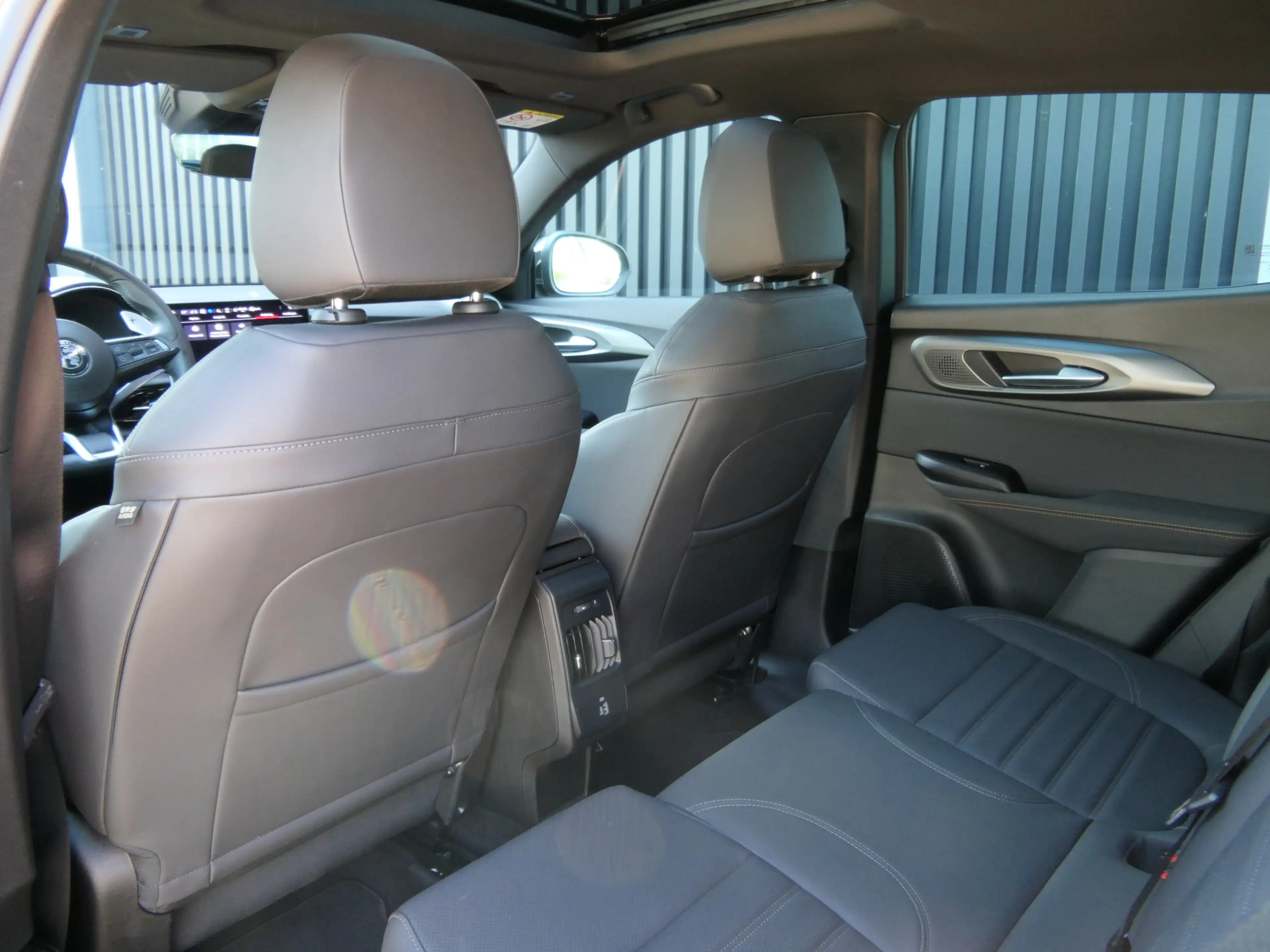 Alfa Romeo Tonale 1.3T 280pk PHEV Veloce | Panoramdak | Leder | Prem — photo 6