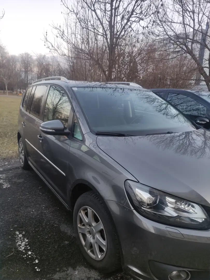 Volkswagen Touran Touran+Sky+1,6+BMT+TDI+DPF+DSGSky Grau - 1