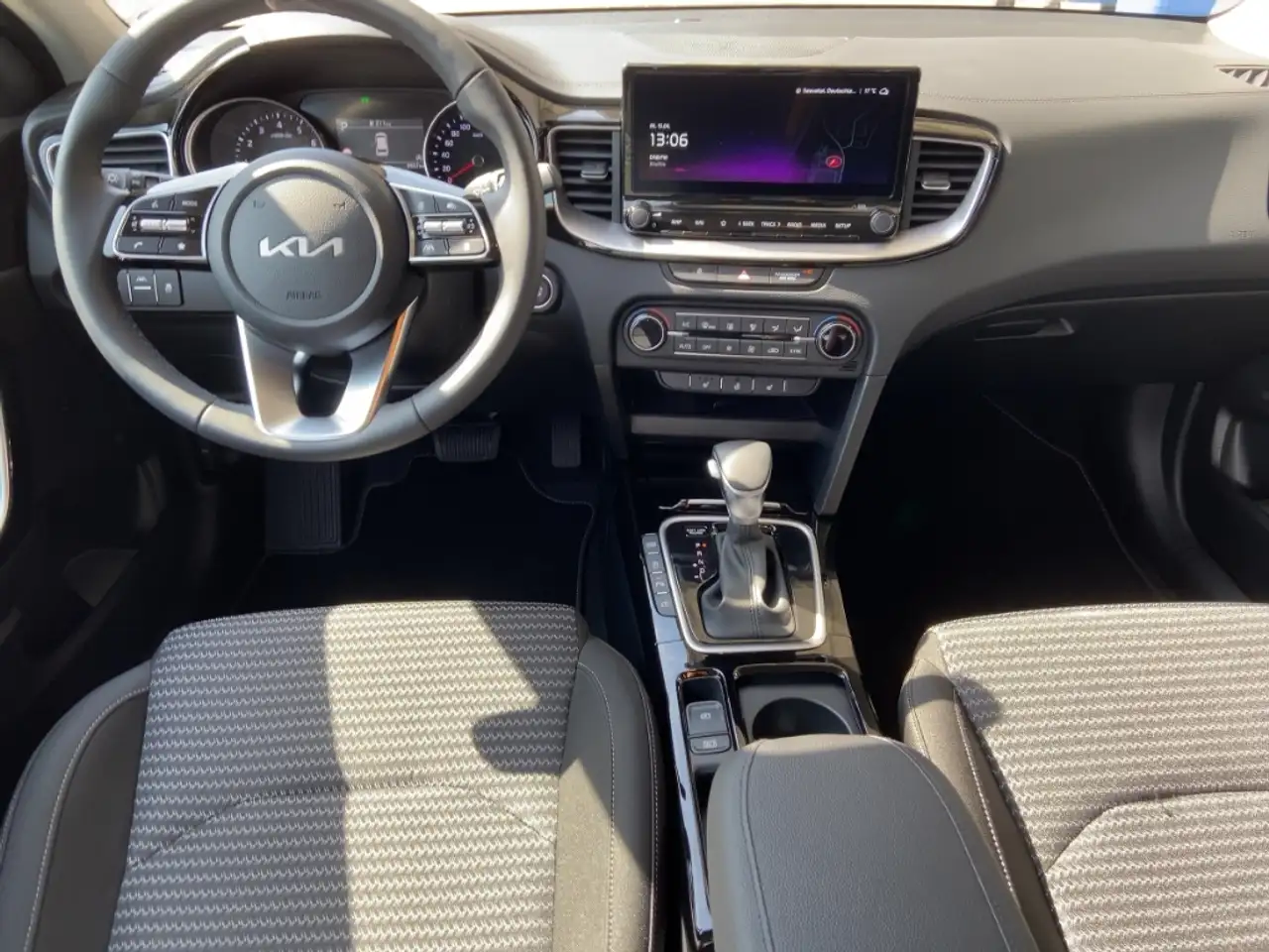 Kia Ceed / cee'd Sportswagon 1.5T 140PS/Ultimate/JBL/Navi/Kamera/AC 8