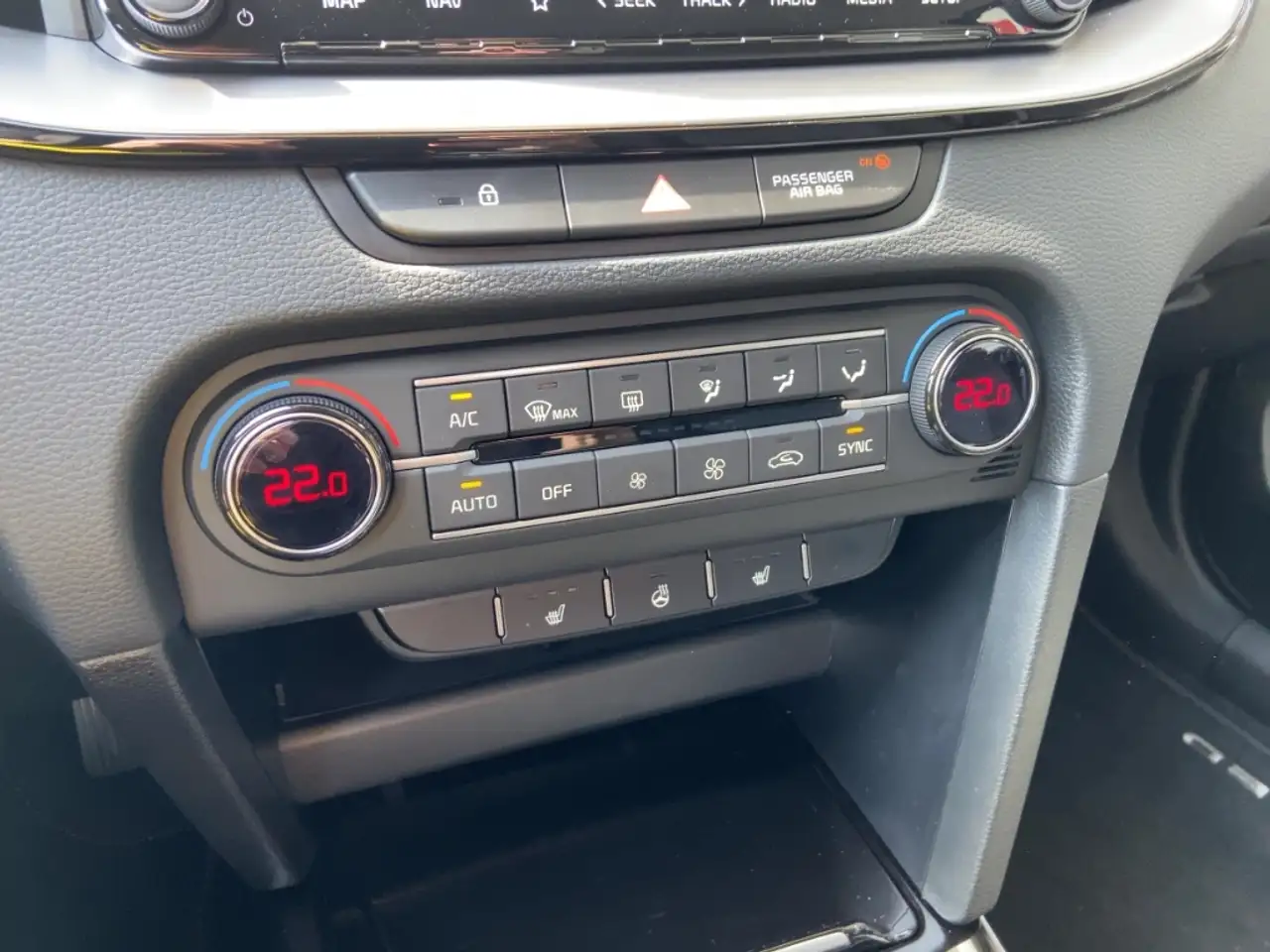 Kia Ceed / cee'd Sportswagon 1.5T 140PS/Ultimate/JBL/Navi/Kamera/AC 14