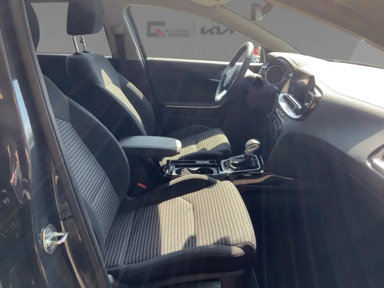 Kia Ceed / cee'd Sportswagon 1.5T 140PS/Ultimate/JBL/Navi/Kamera/AC 19
