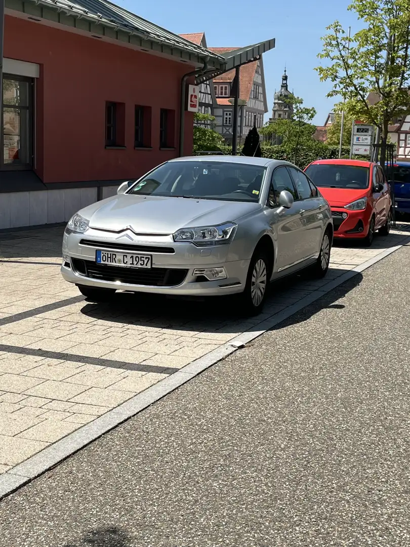 Citroen C5 2.0 16V Aut. Confort - 1