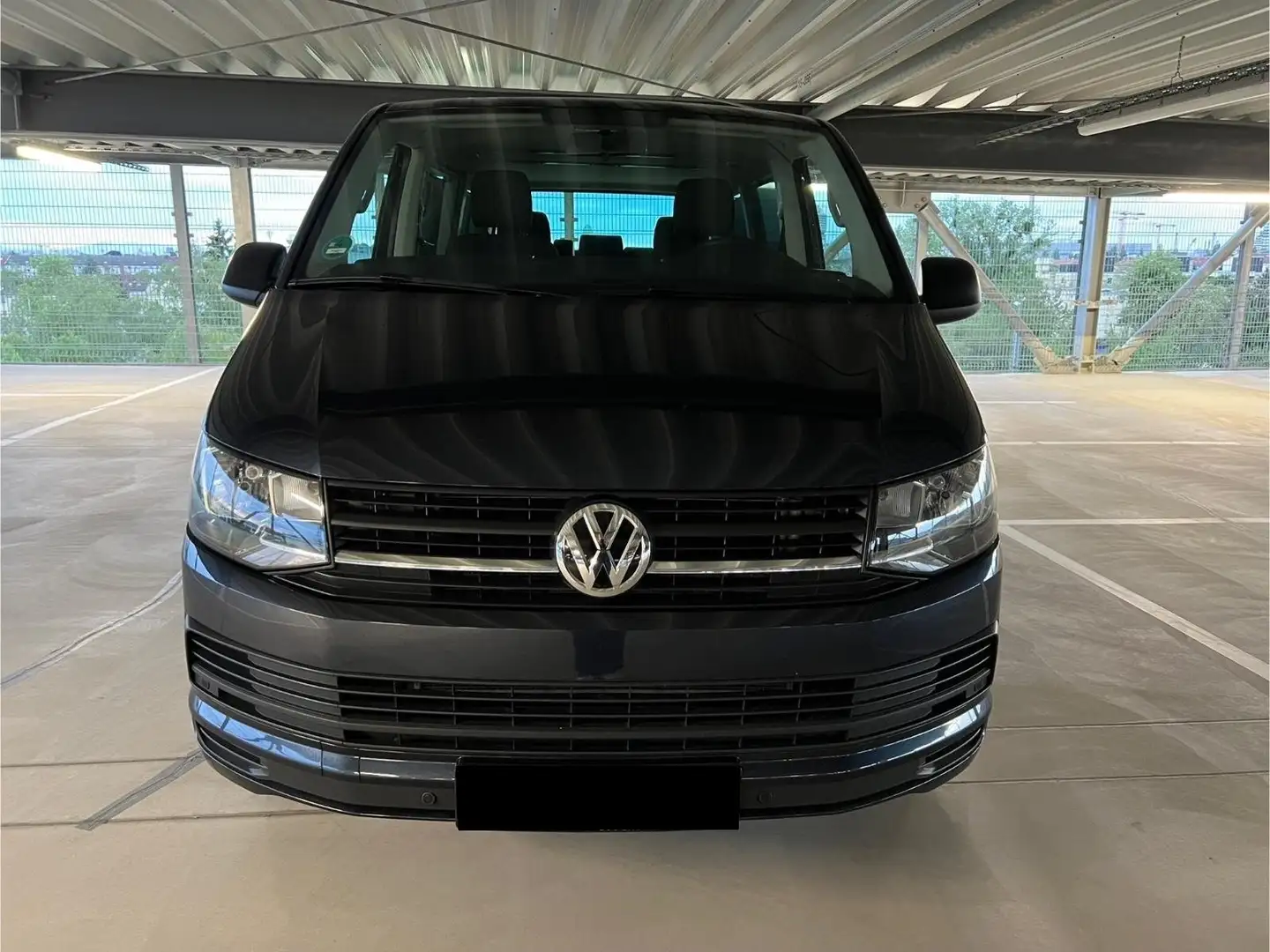 Volkswagen T6 Multivan 2.0 TDI Bulli 150CV Modrá - 2