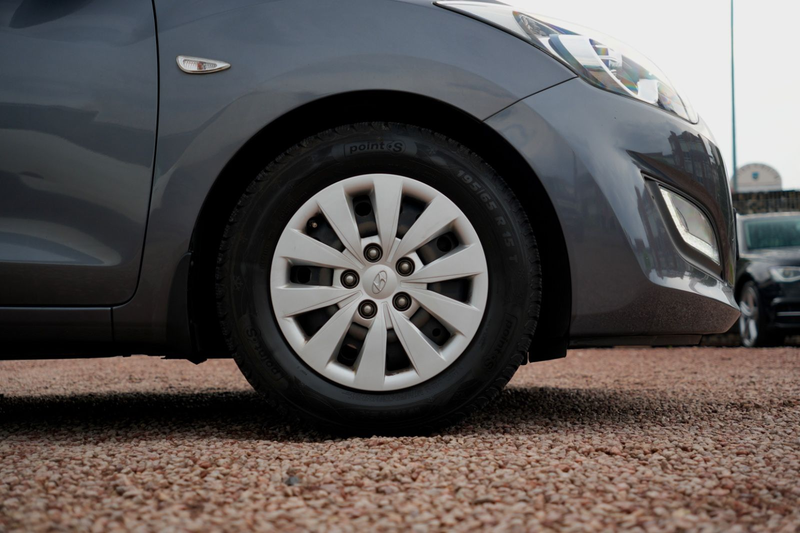 Hyundai i30 cw blue Classic/8-FACH/PDC/SHZ/KLIMAA/ — photo 26