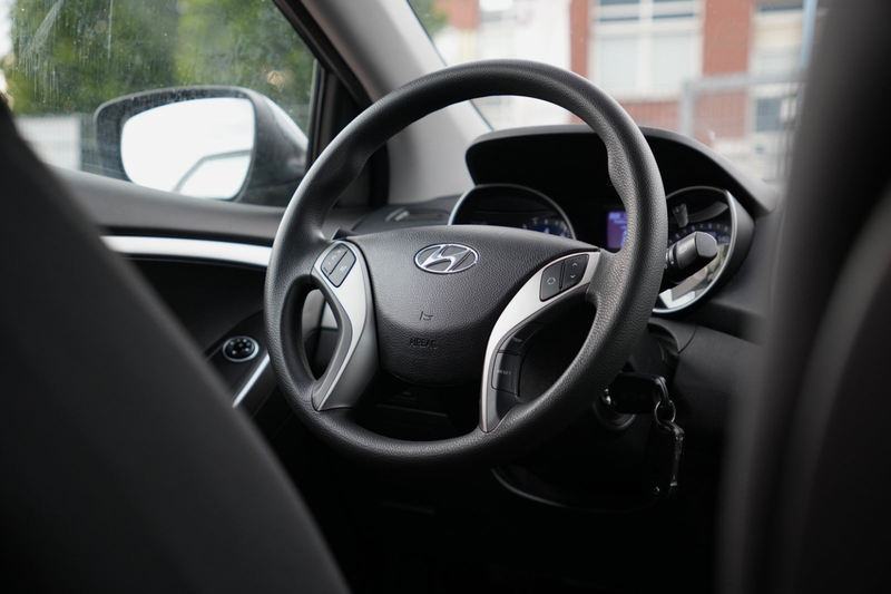 Hyundai i30 cw blue Classic/8-FACH/PDC/SHZ/KLIMAA/ — photo 13