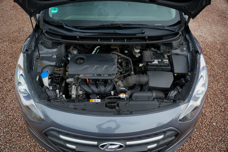 Hyundai i30 cw blue Classic/8-FACH/PDC/SHZ/KLIMAA/ — photo 29