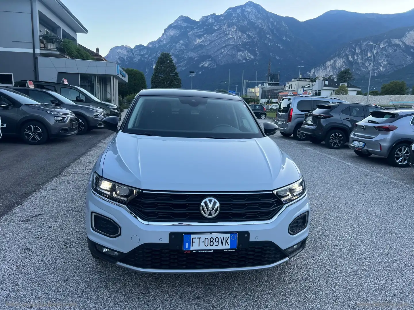 Volkswagen T-Roc 1.0 TSI 115CV Advanced BMT Bianco - 2