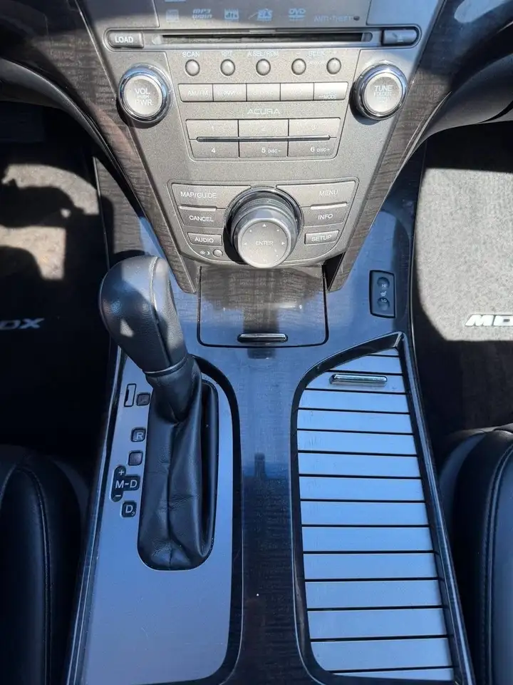 Acura MDX снимка Acura MDX