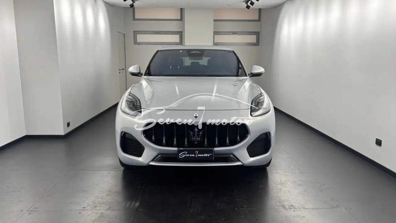 Maserati Grecale 2022