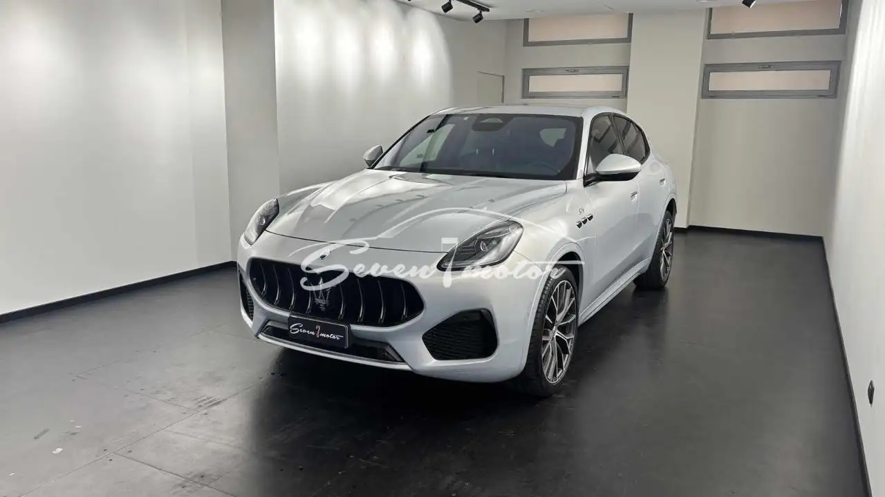 Maserati Grecale 2022