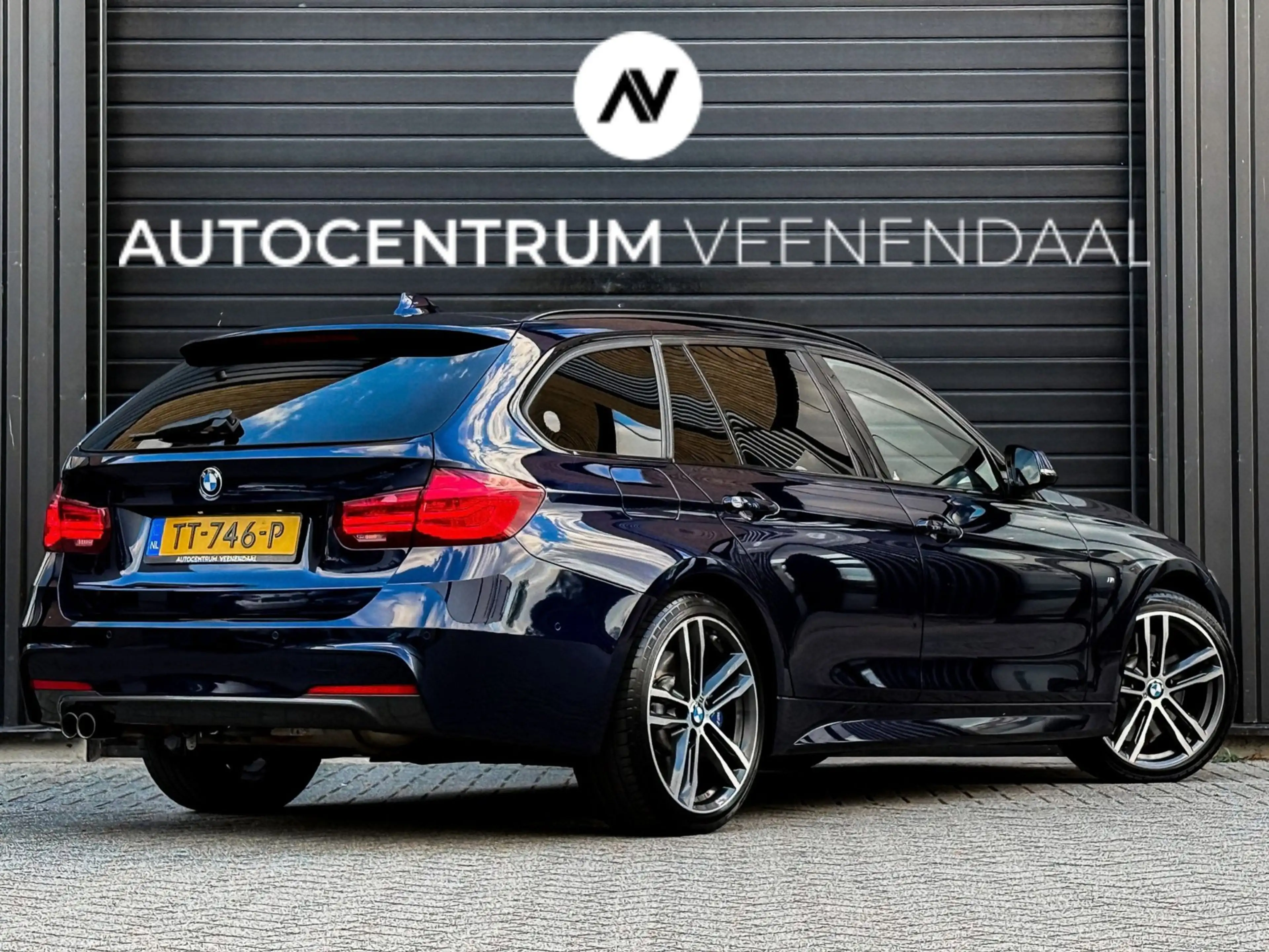 BMW 330 3-serie Touring 330i xDrive 3X M-Sport 252 PK PANO — photo 3
