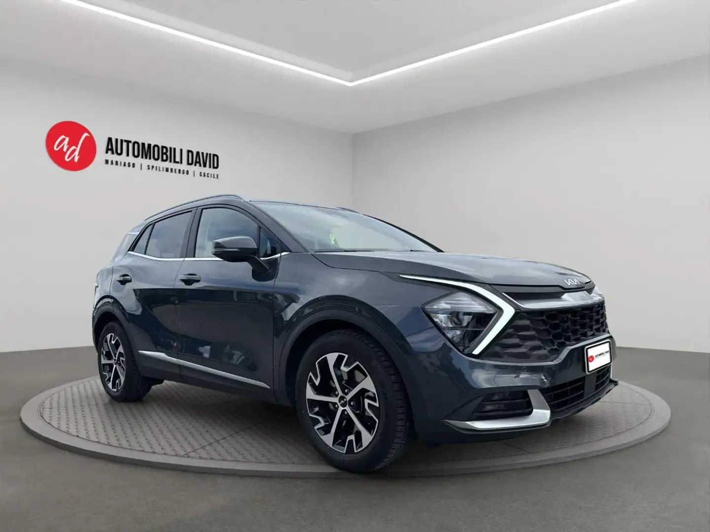 Kia Sportage 1.6 CRDi MHEV DCT Business Grau - 2