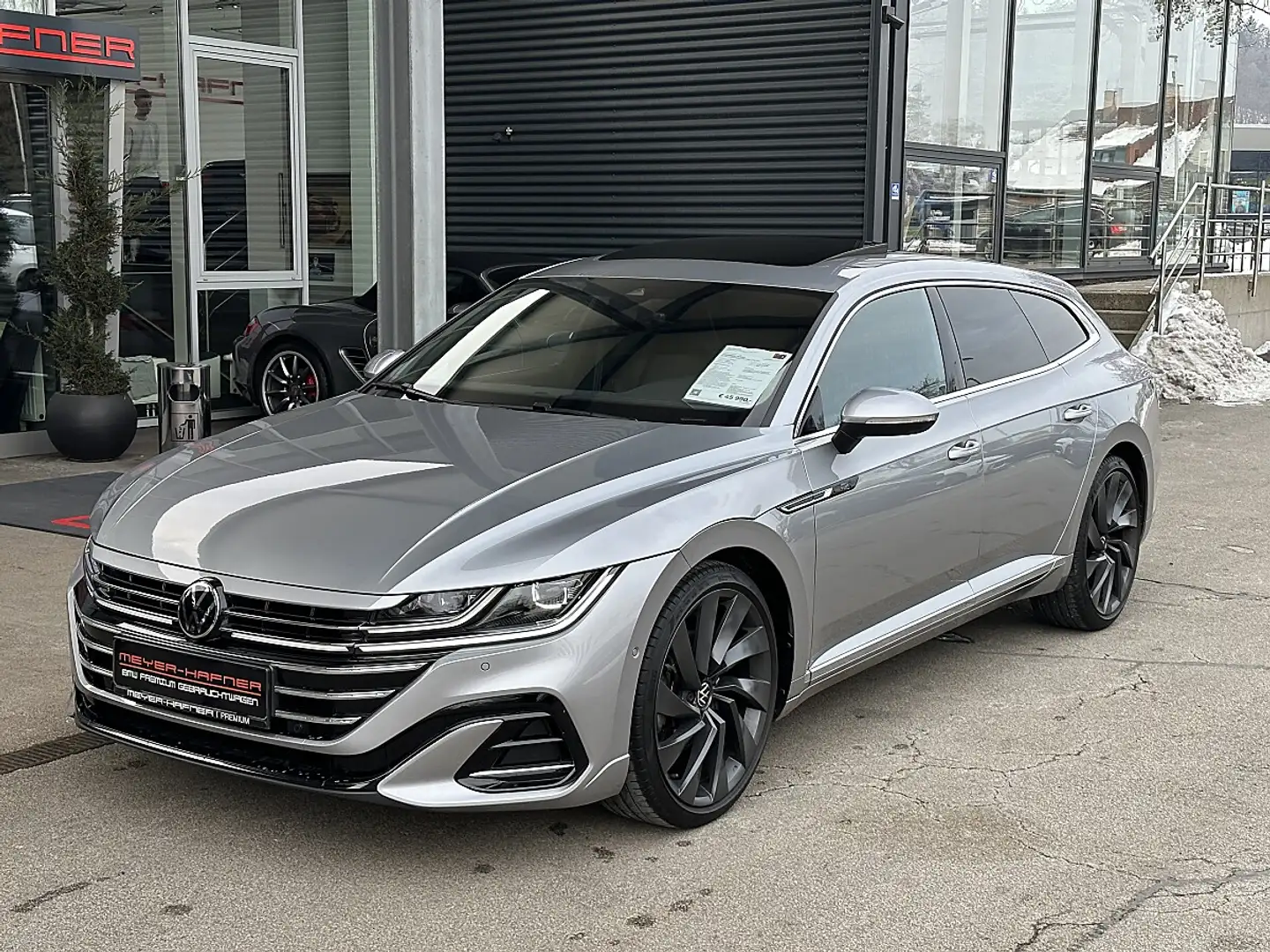 Volkswagen Arteon SB R-Line 2,0 TDI 4Motion DSG / AHK / STHZ / Ha... Silber - 1