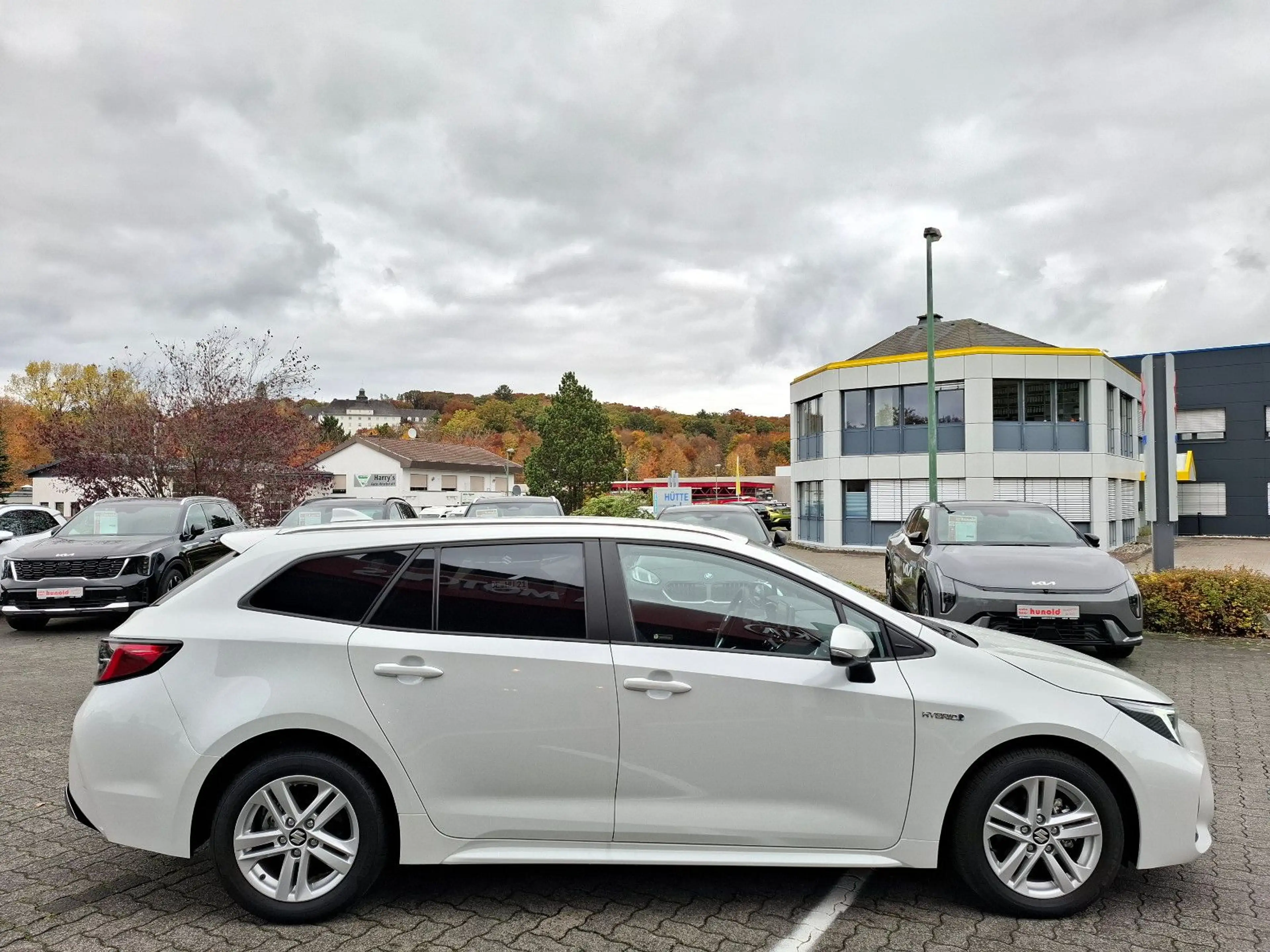 Suzuki Swace Comfort+ CVT Hybrid VOLLHYBRID — photo 6