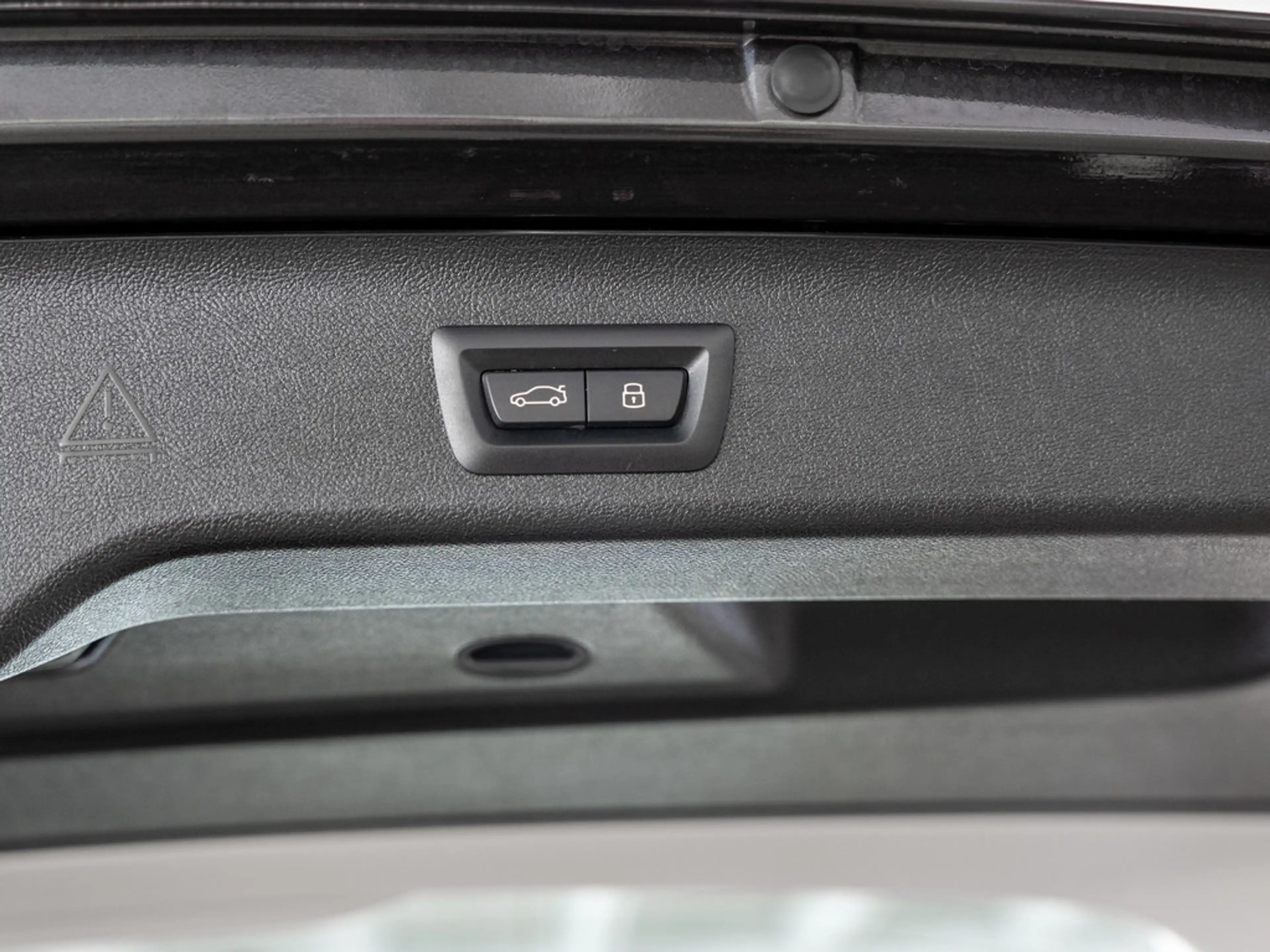 BMW 530 i Touring xDrive Luxury Line FACEL. AHK — photo 15