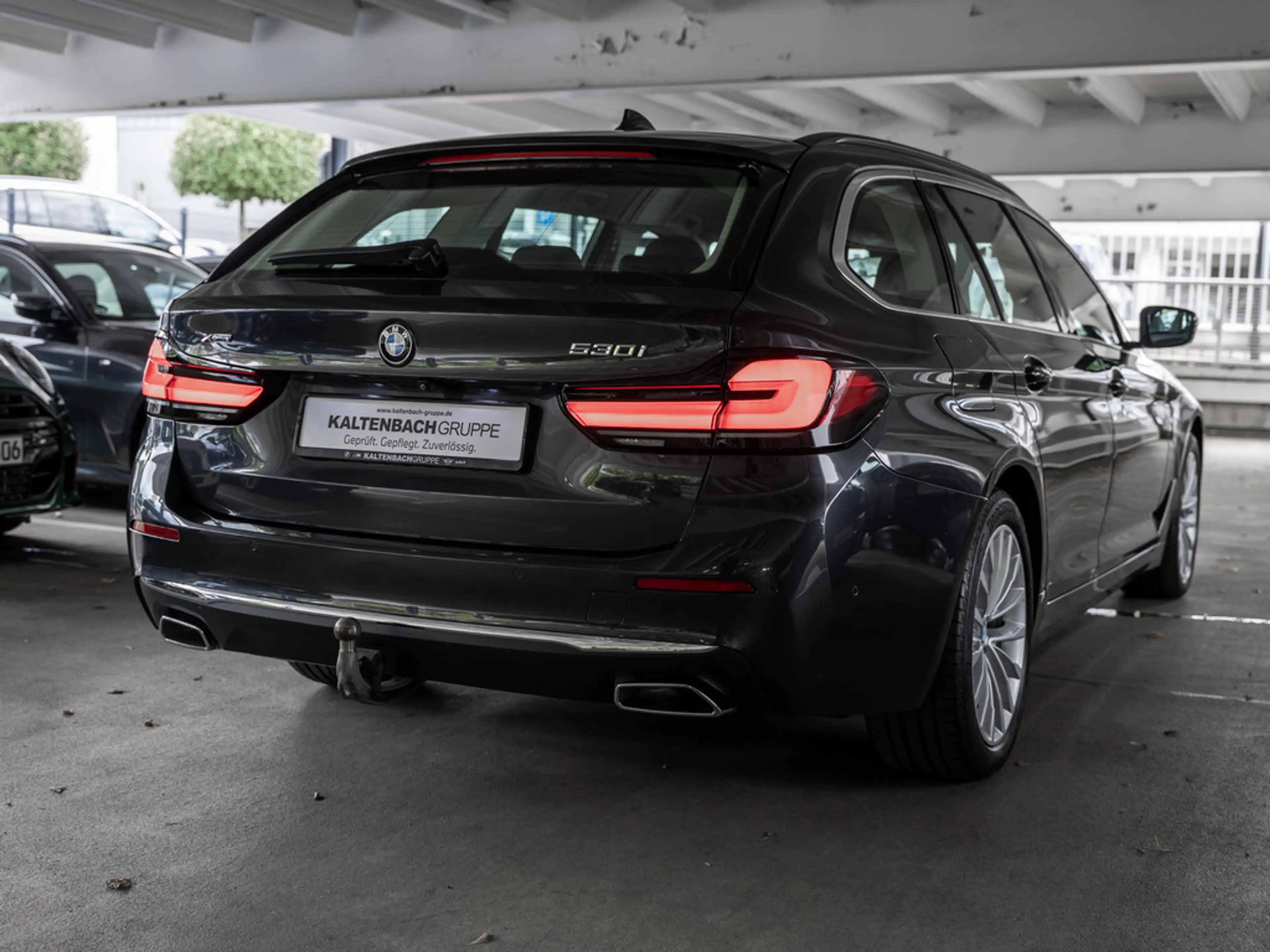 BMW 530 i Touring xDrive Luxury Line FACEL. AHK — photo 6