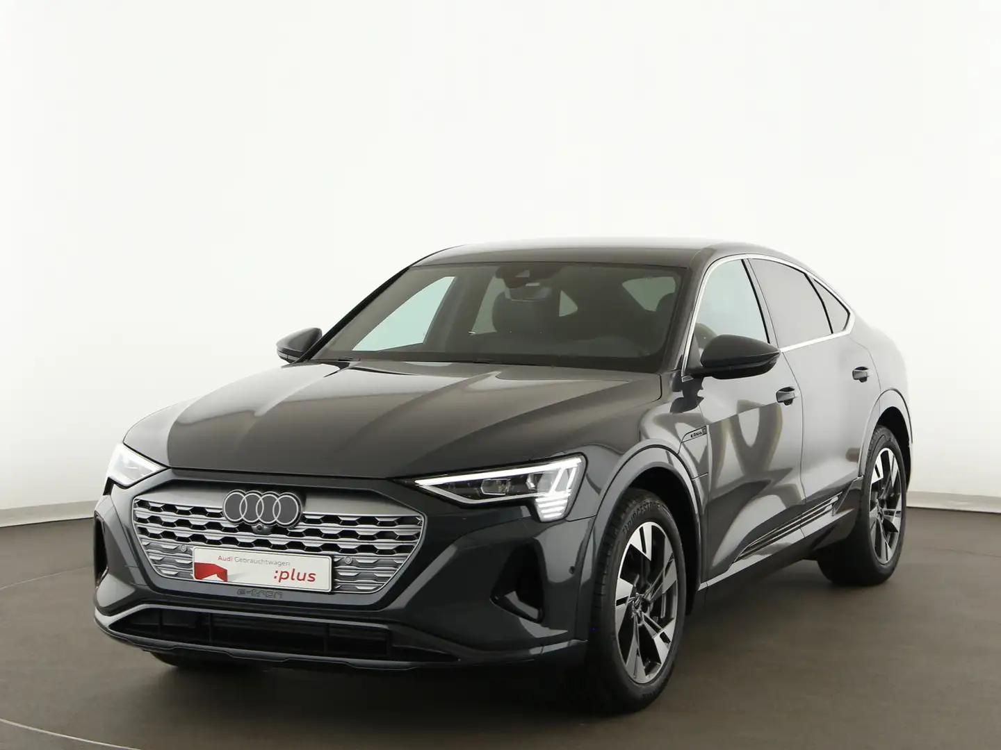 Audi Q8 e-tron Q8 e-tron Sportback 55 quattro Advanced Grau - 2