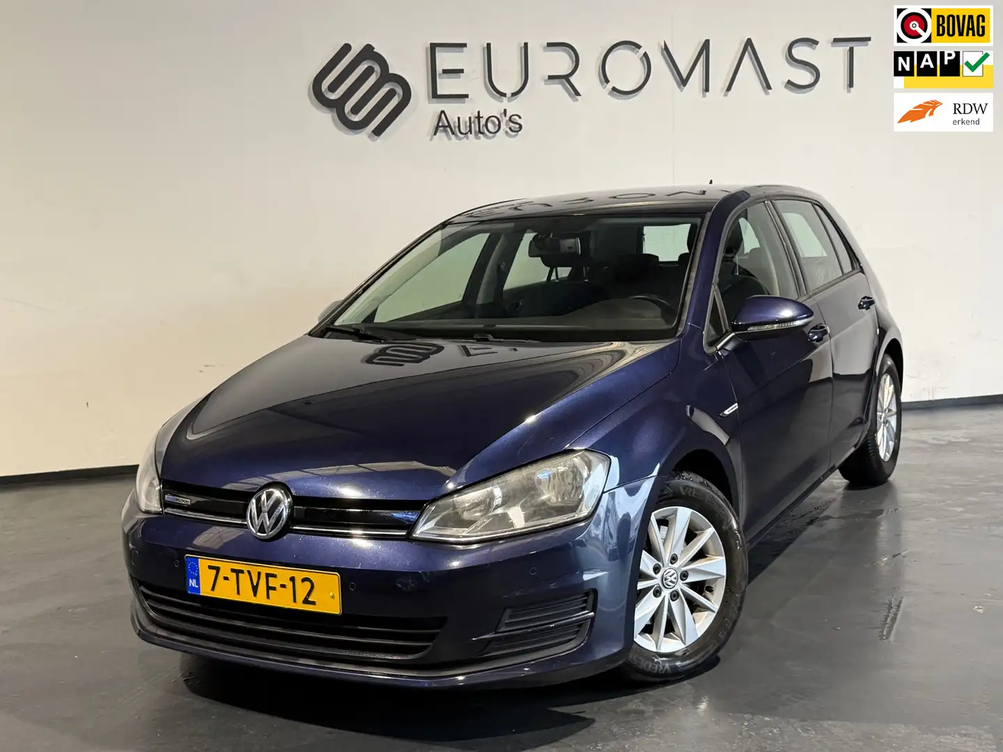 Volkswagen Golf 1.6 TDI Comfortline BlueMotion Navi Airco Pdc Nieu Blauw - 1