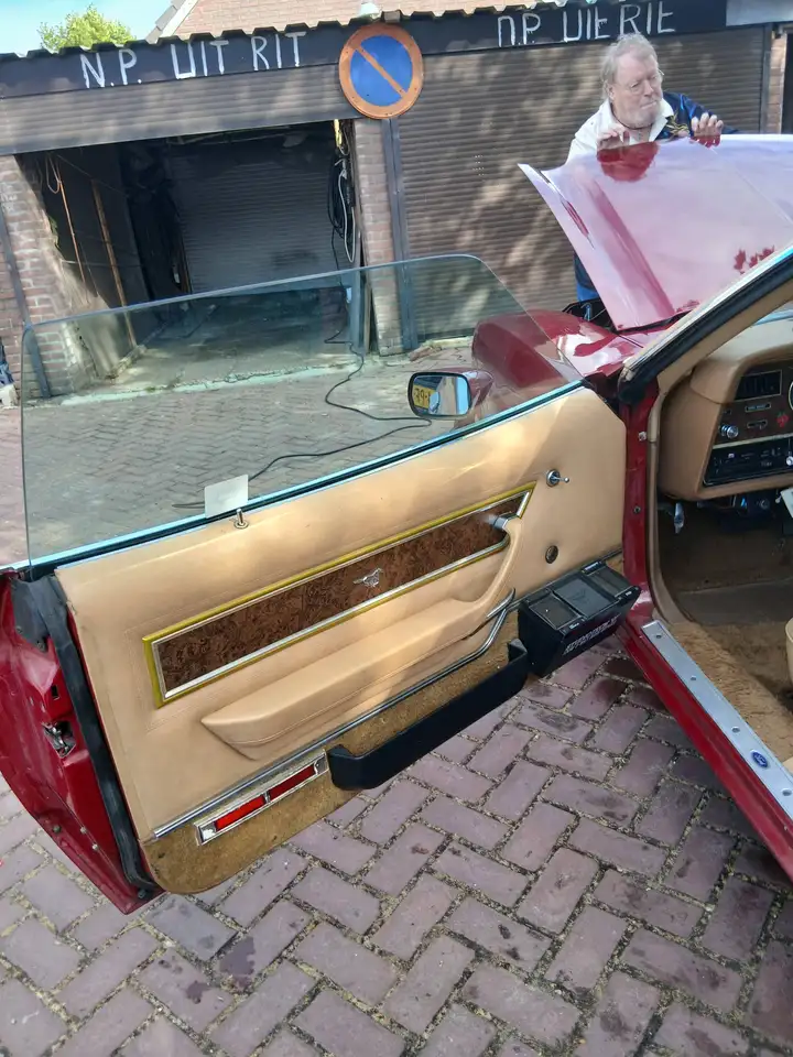 Ford Mustang Ghia, foto 10