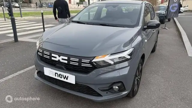 Dacia Sandero view 3