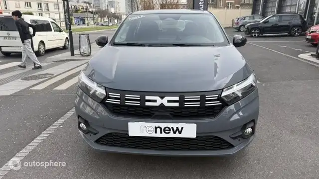 Dacia Sandero view 2