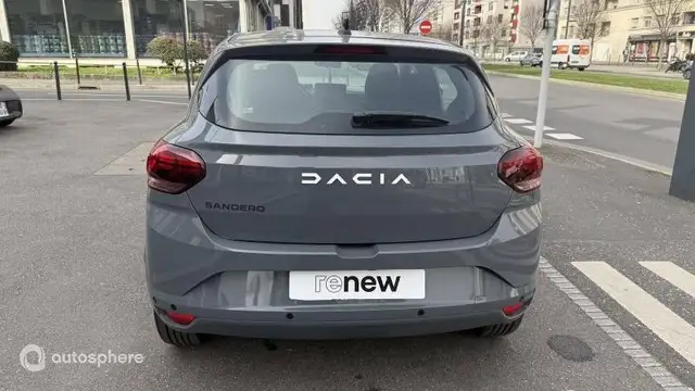 Dacia Sandero view 7