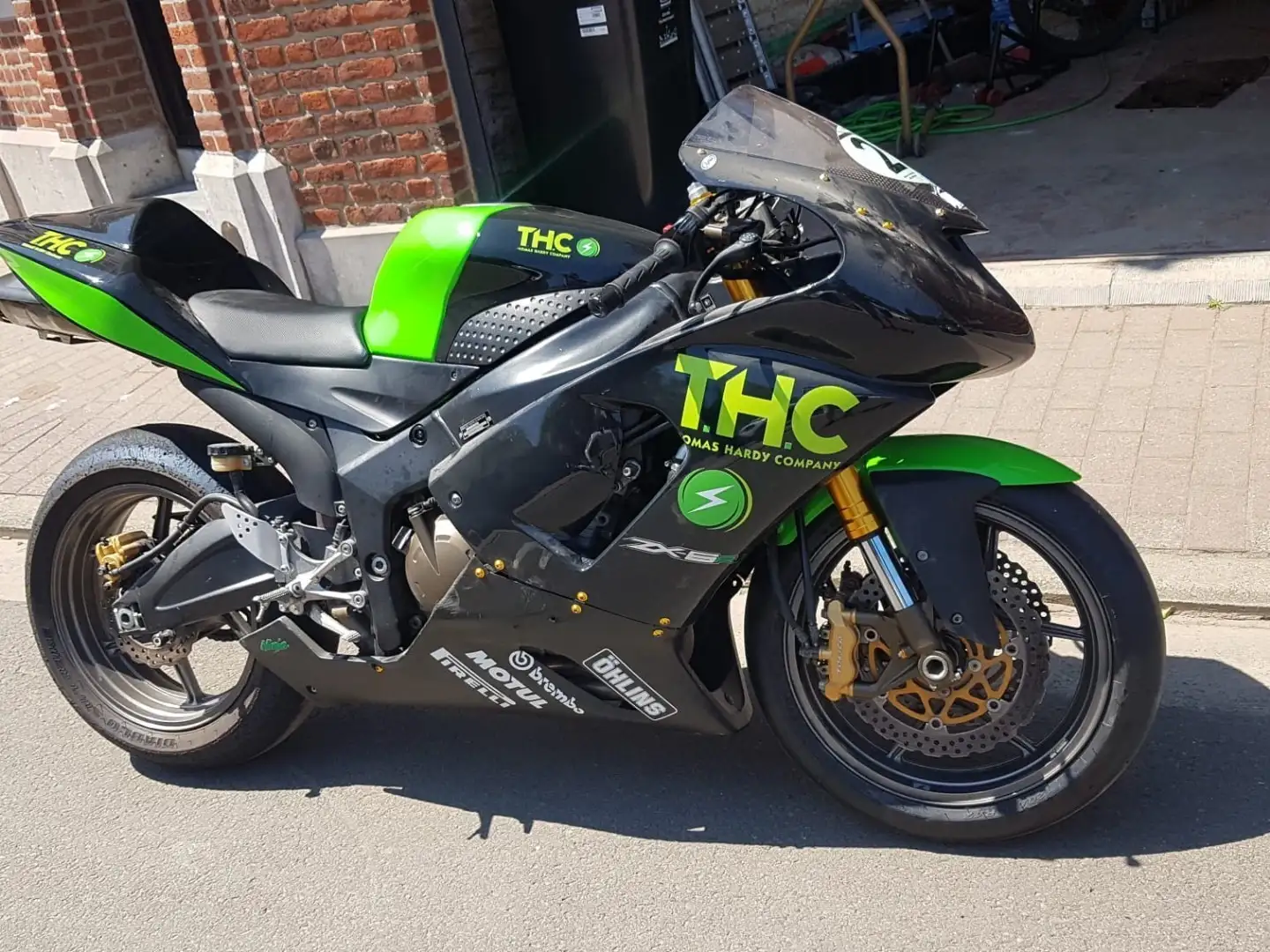 Kawasaki Ninja ZX-6R montée piste !!!! pneu pirelli sc2 Czarny - 1