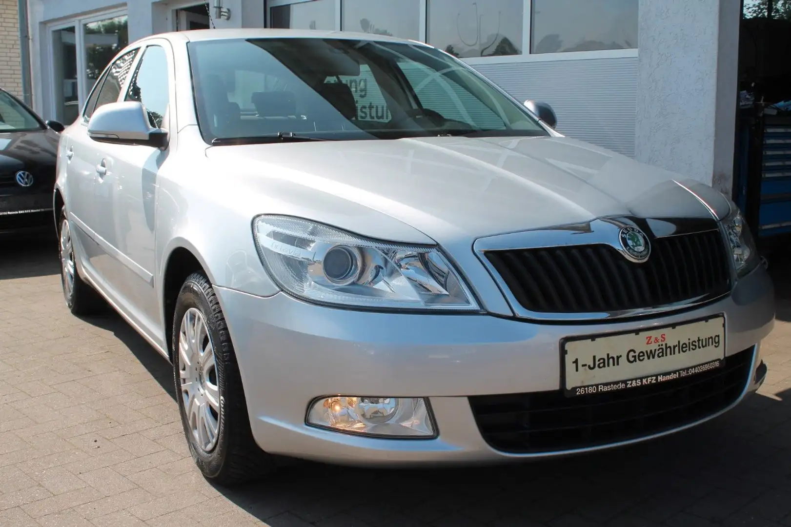 Skoda Octavia Lim. Ambiente *TÜV-NEU* Argent - 1