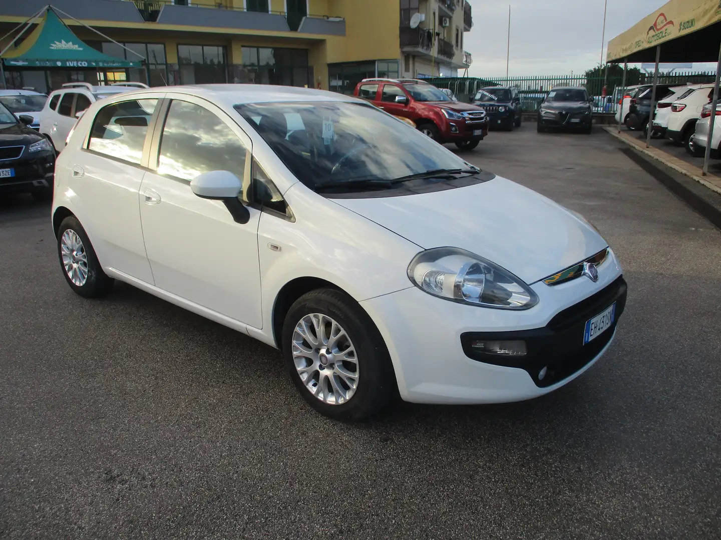 Fiat Punto Evo PUNTO EVO 1.2 BENZINA EURO 5 5 PORTE TAGLIANDATA Blanc - 1