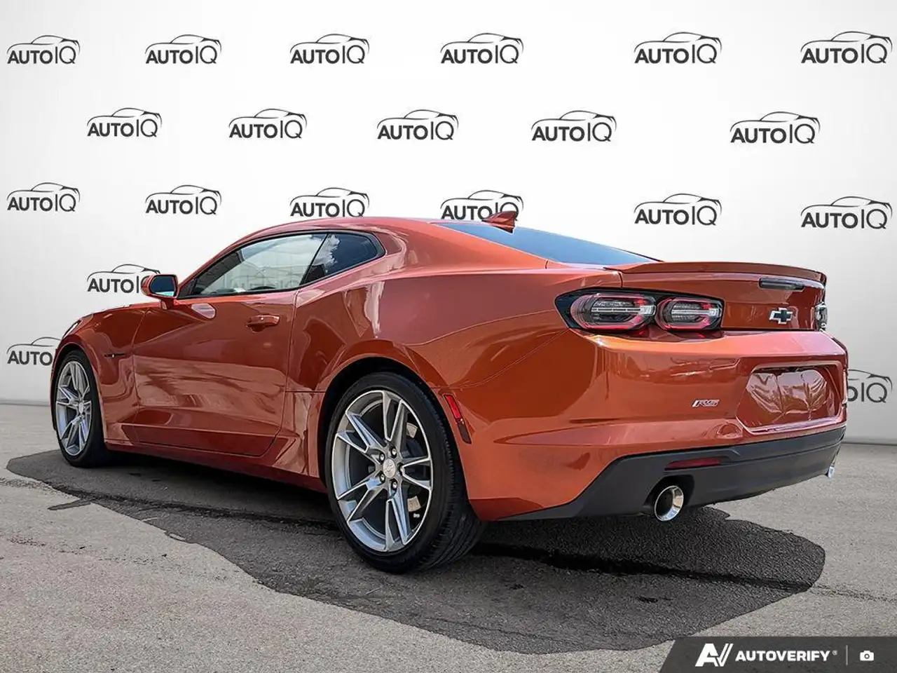 Chevrolet Camaro снимка Chevrolet Camaro