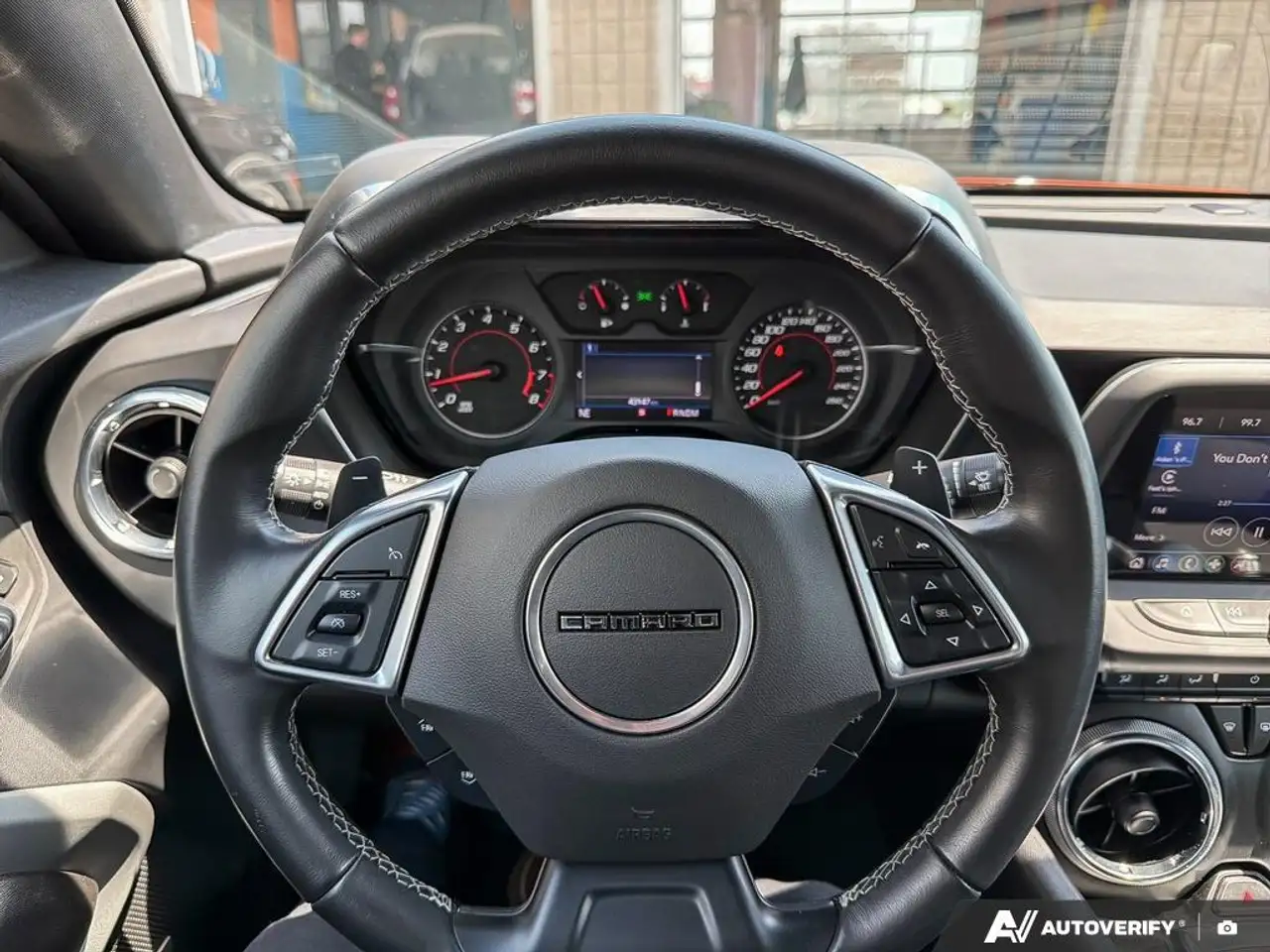 Chevrolet Camaro снимка Chevrolet Camaro