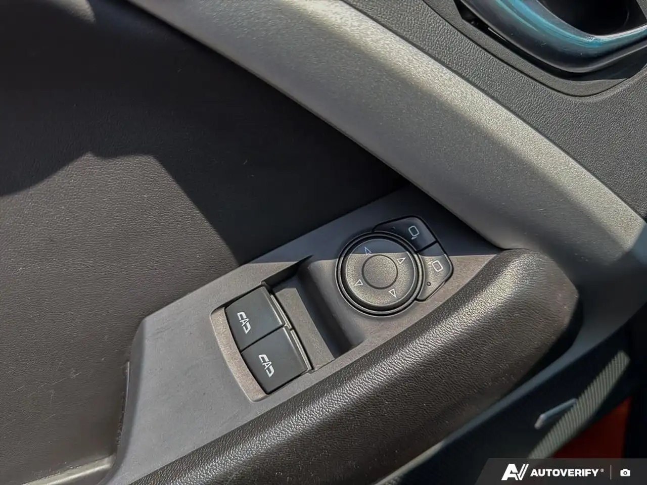 Chevrolet Camaro снимка Chevrolet Camaro