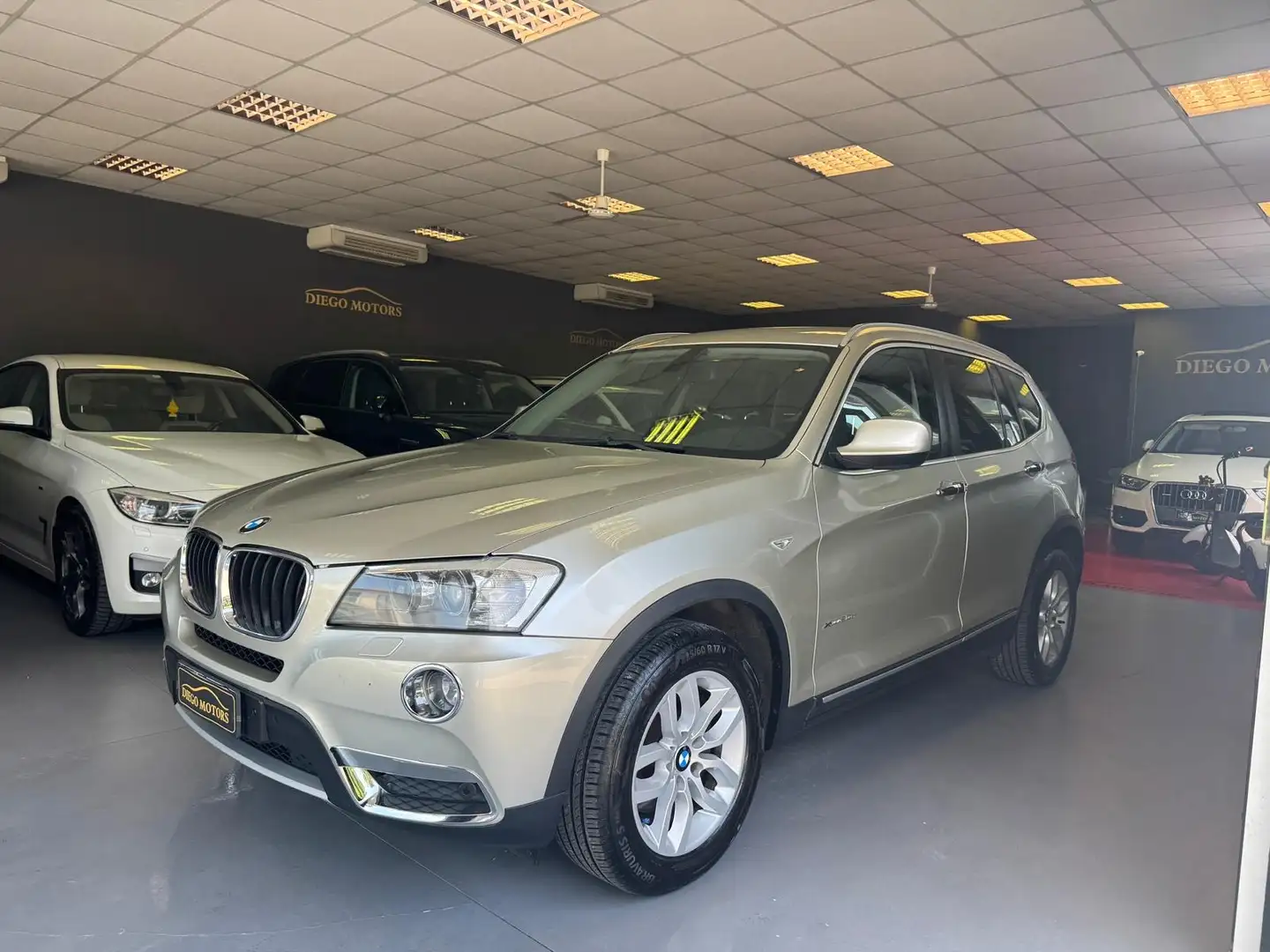 BMW X3 xdrive2.0d Attiva auto - 1
