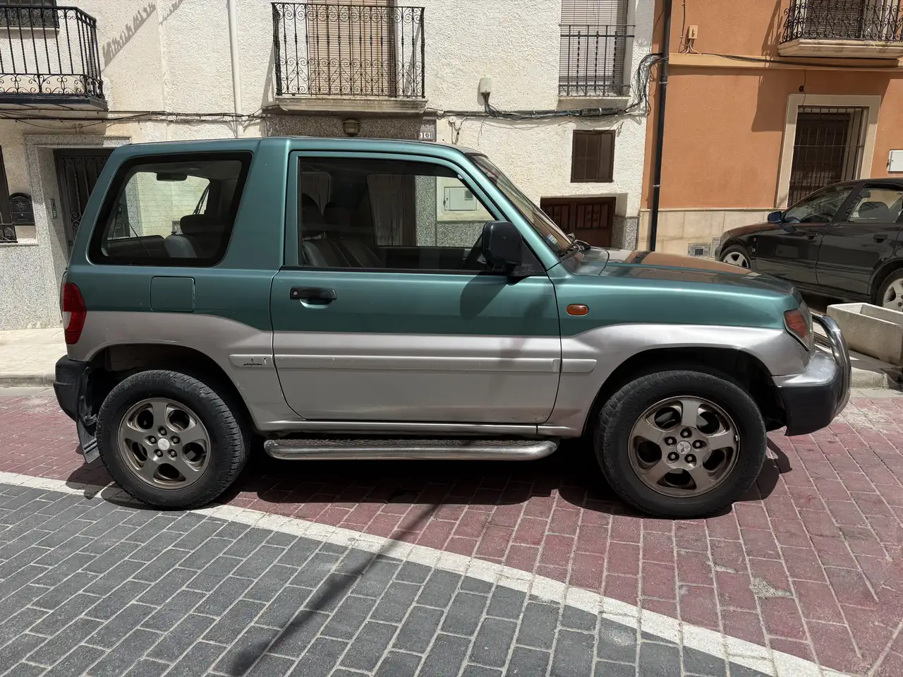 Mitsubishi Montero iO 1.8 GDI Kayak Kayak, foto 2