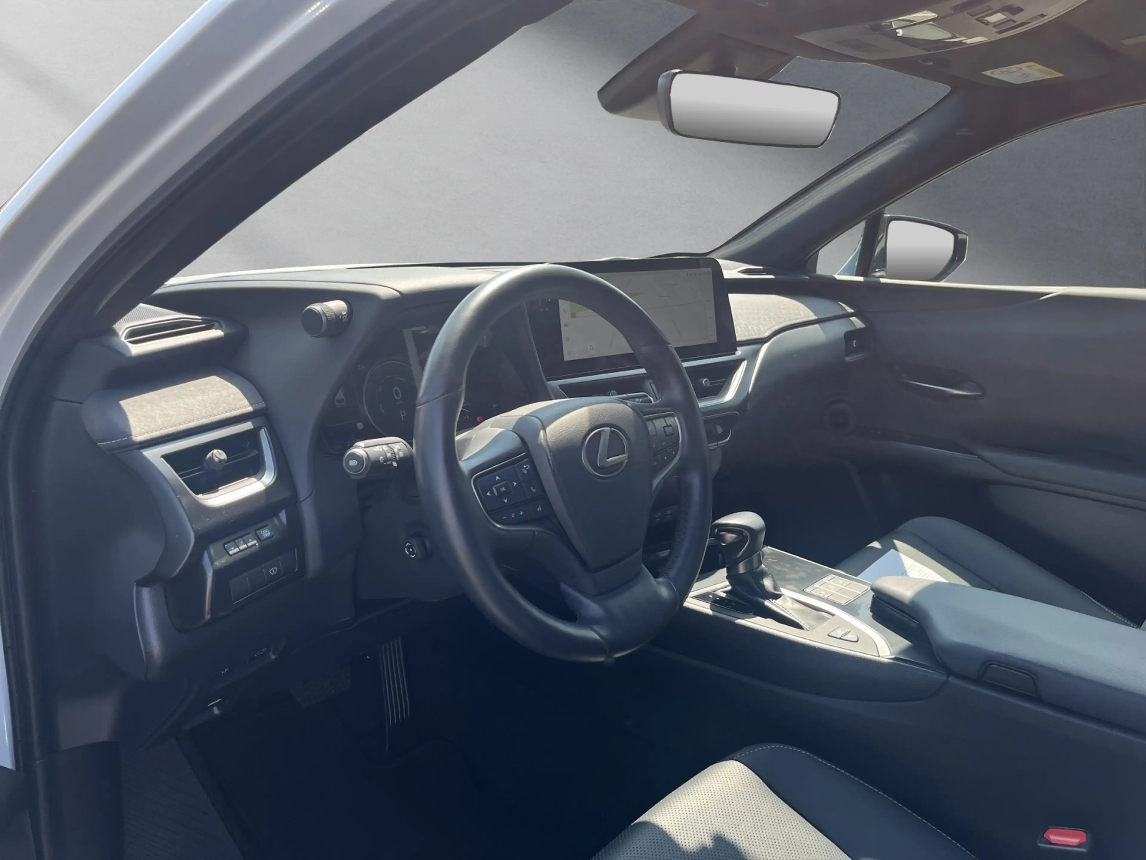 Lexus UX 250h 250 h*EXECUTIVE*HUD*LEDER*SCHIEBEDACH — photo 9