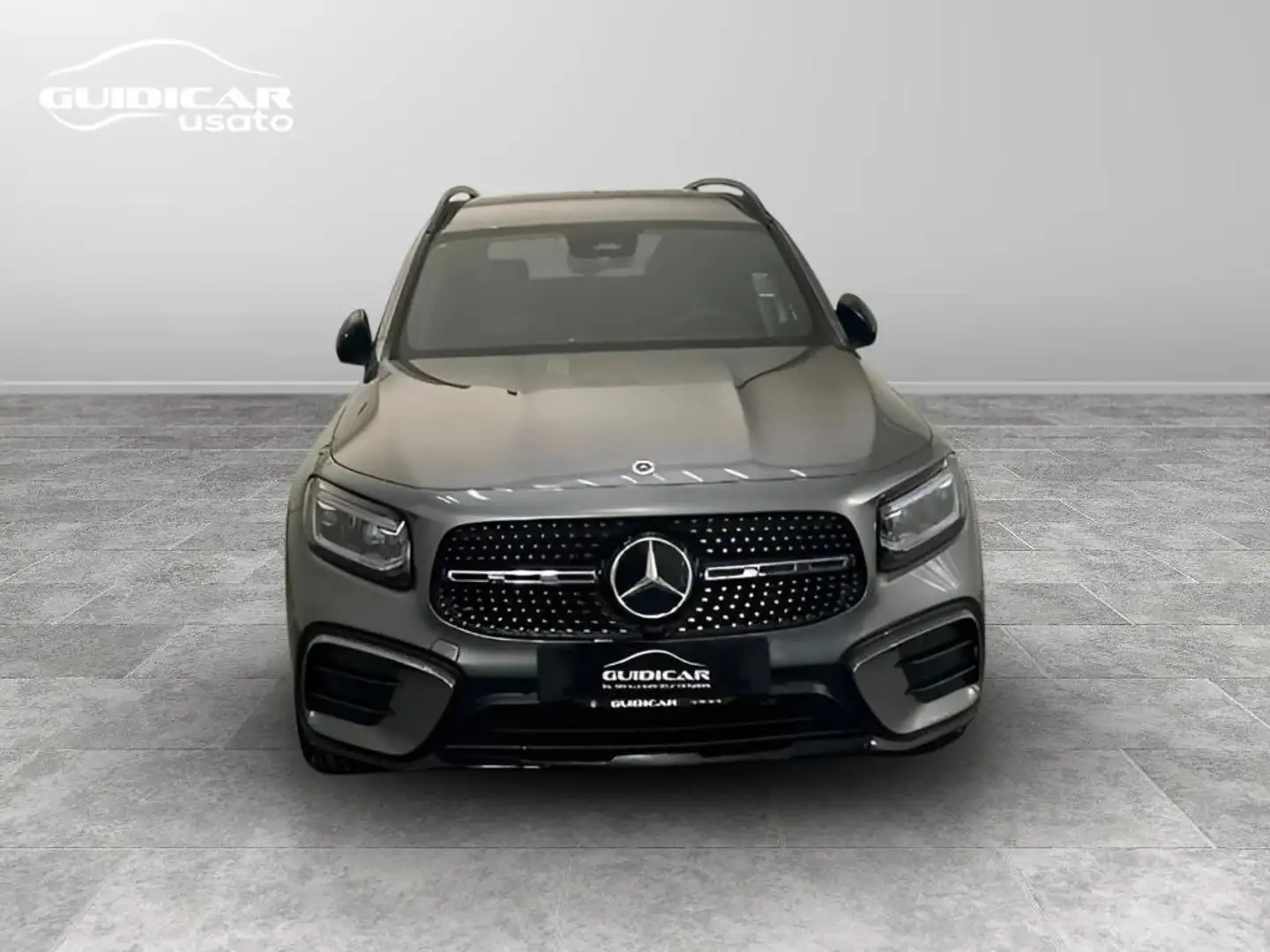 Mercedes-Benz GLB 200 d AMG Line Advanced Plus auto 7p.ti Gris - 2