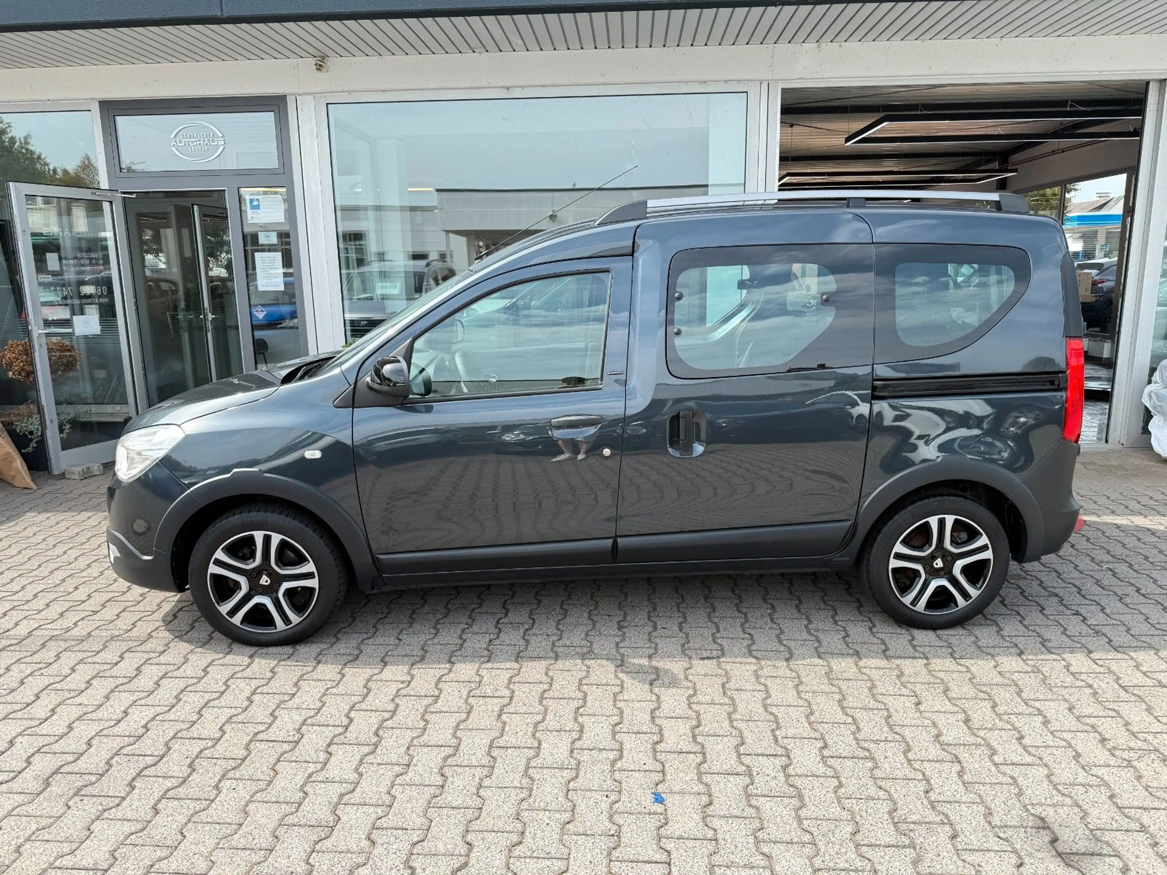 Dacia Dokker Stepway Celebration *1.HAND*PDC*SITZH* — photo 2