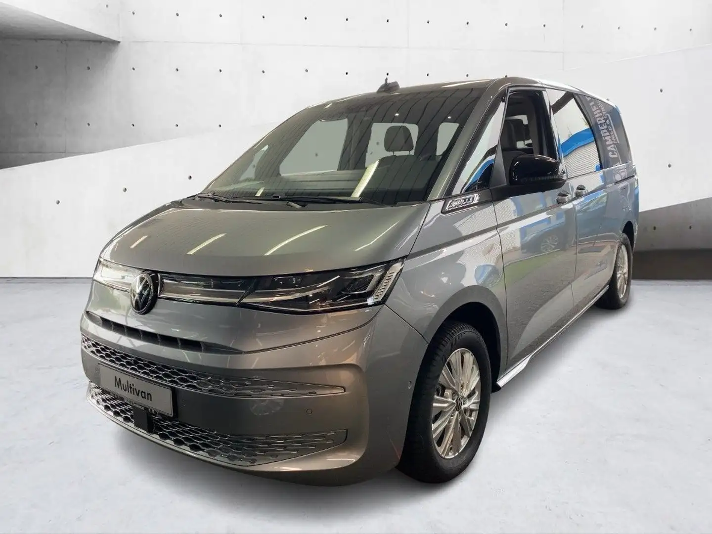 Volkswagen T7 Multivan T7 Multivan Life 2.0 TSI LÜ 7S AHK MATRIX NAVI Zilver - 2