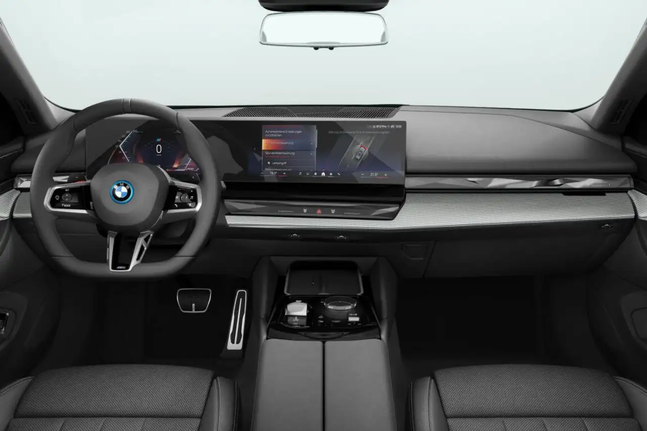 BMW 5 Series 2026