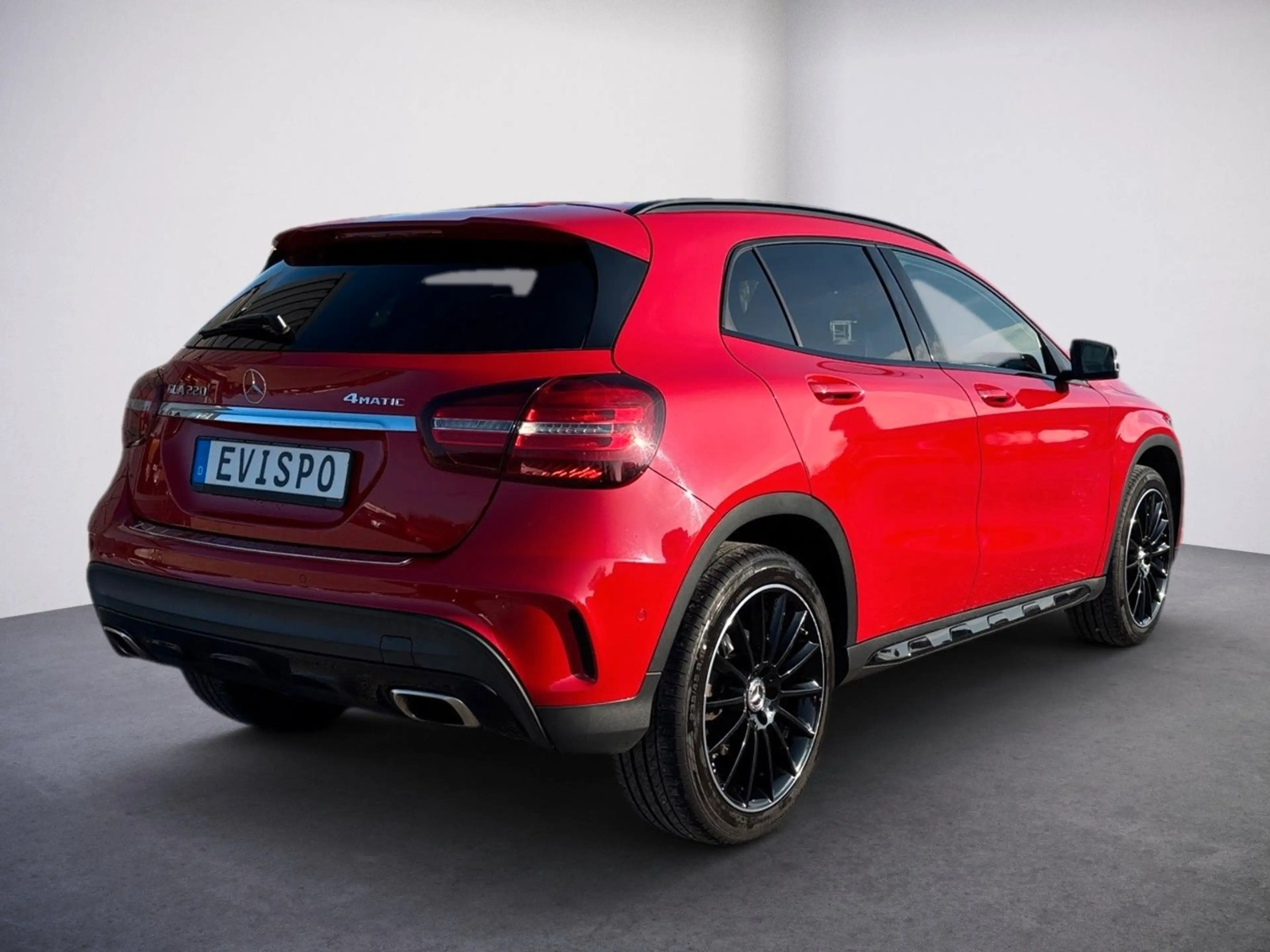 Mercedes-Benz GLA 220 4Matic*AMG*PANO*LED* — photo 6